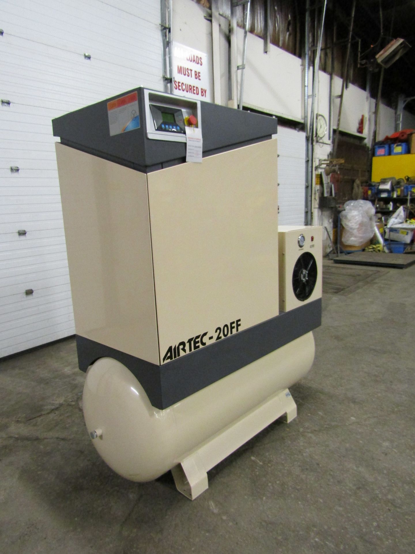 Airtec model 20FF - 20HP Air Compressor with built on DRYER - MINT UNUSED COMPRESSOR with 125 Gallon - Image 2 of 3