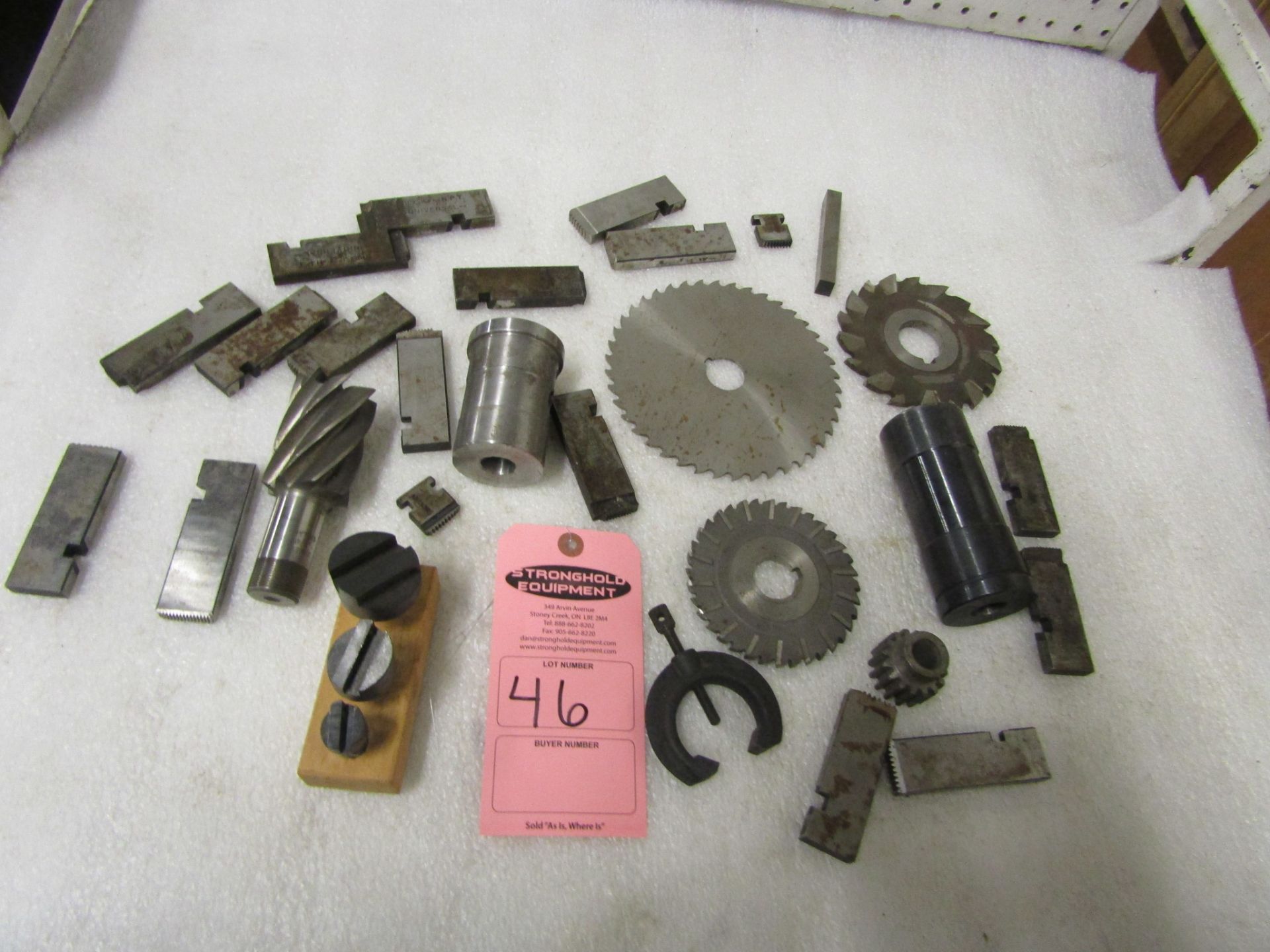 Lot of assorted sized fly wheel cutters and reamers and cutter head attachments