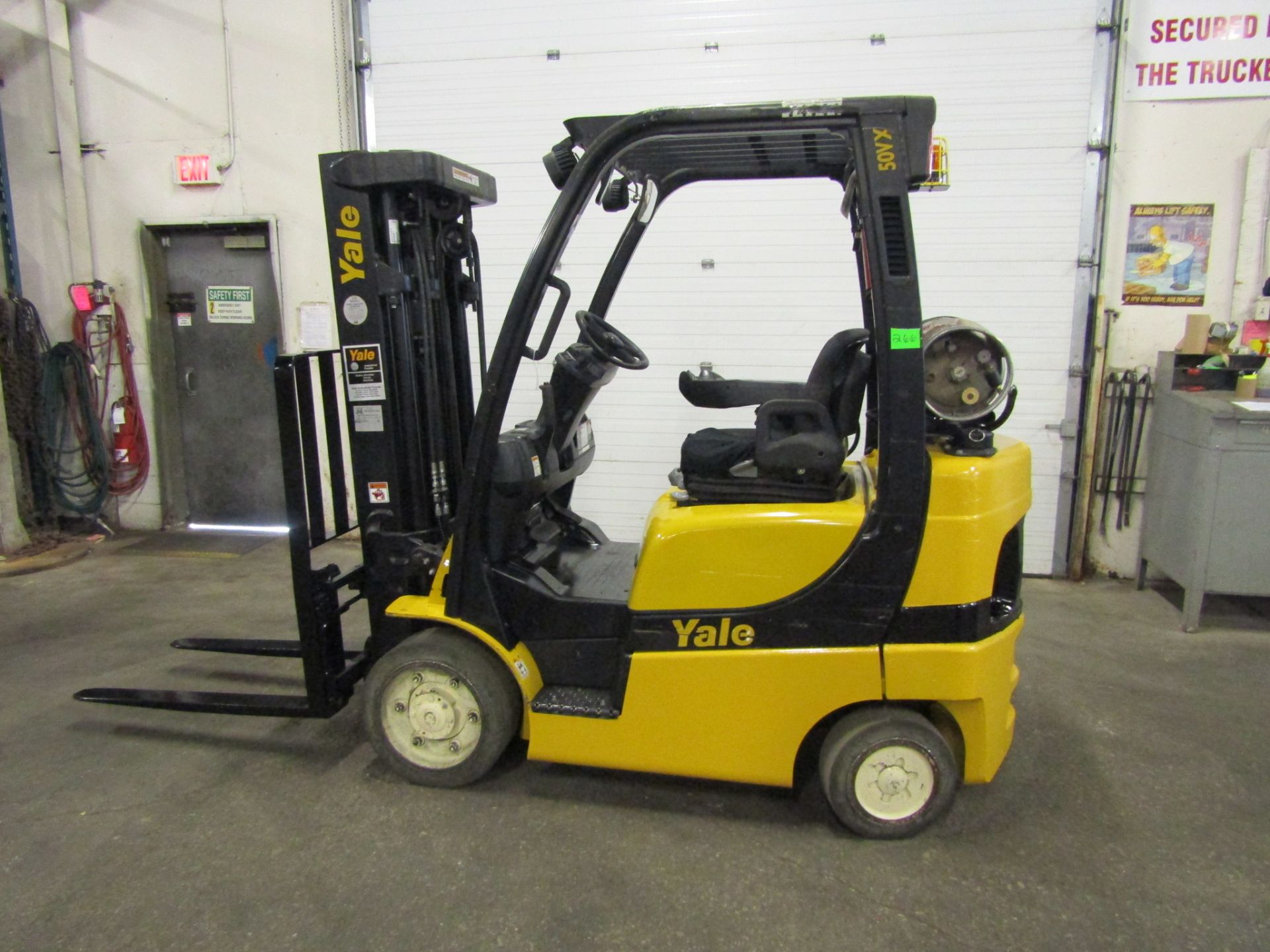 2012 Yale 5000lbs Capacity Forklift with 3-stage mast - LPG (propane) with sideshift (no propane