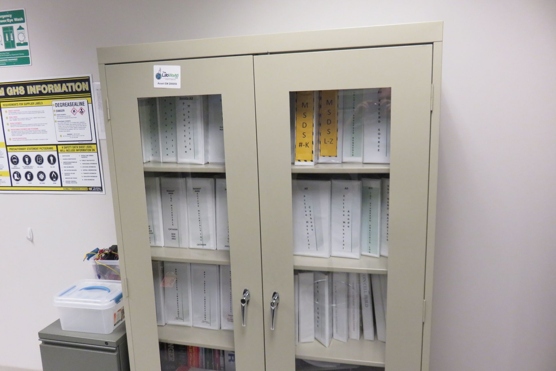 Metal Cabinet 4 Shelves, Glass Windows