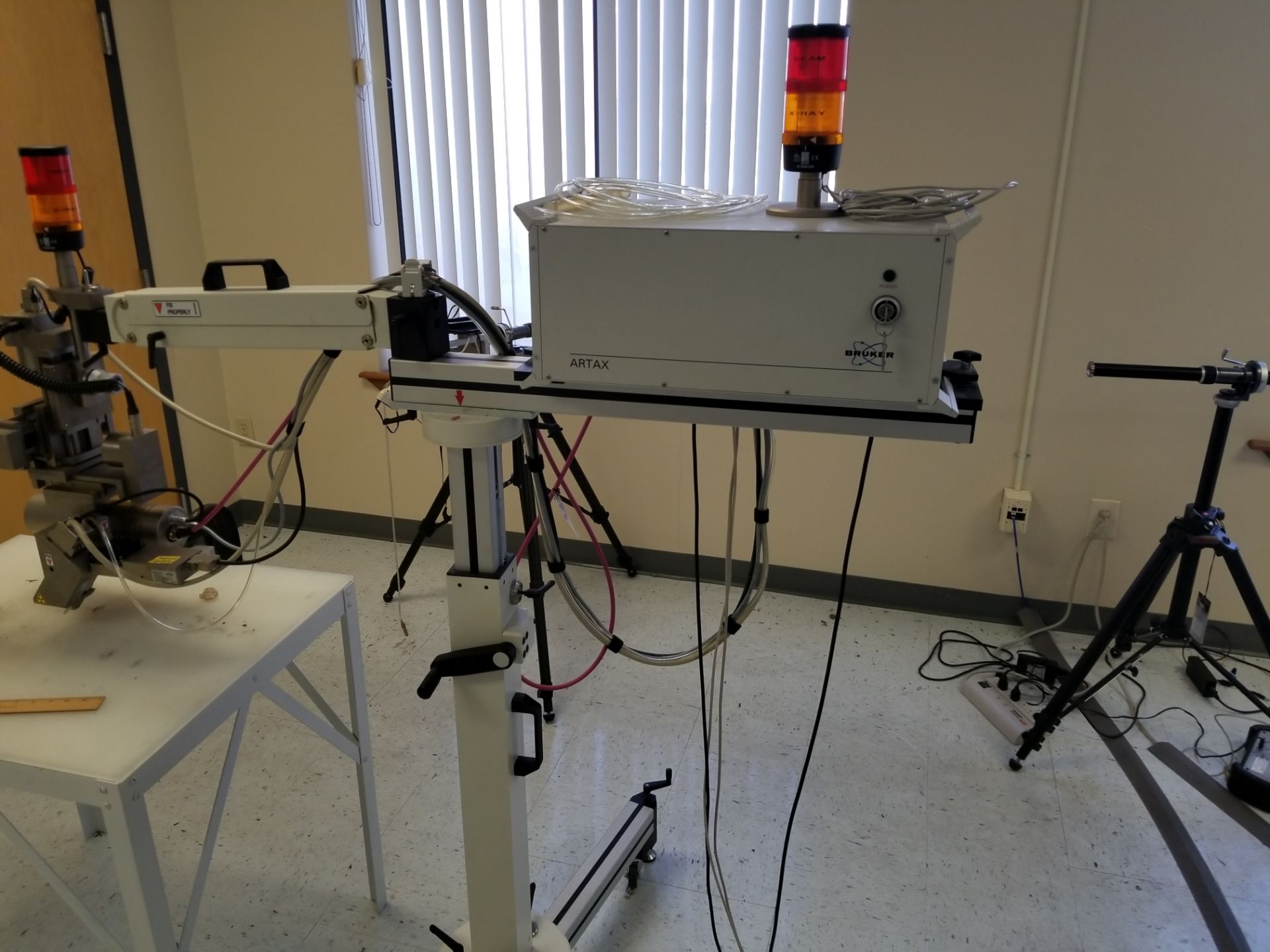 Bruker ARTAX uXRF Spectrometer - Image 6 of 15