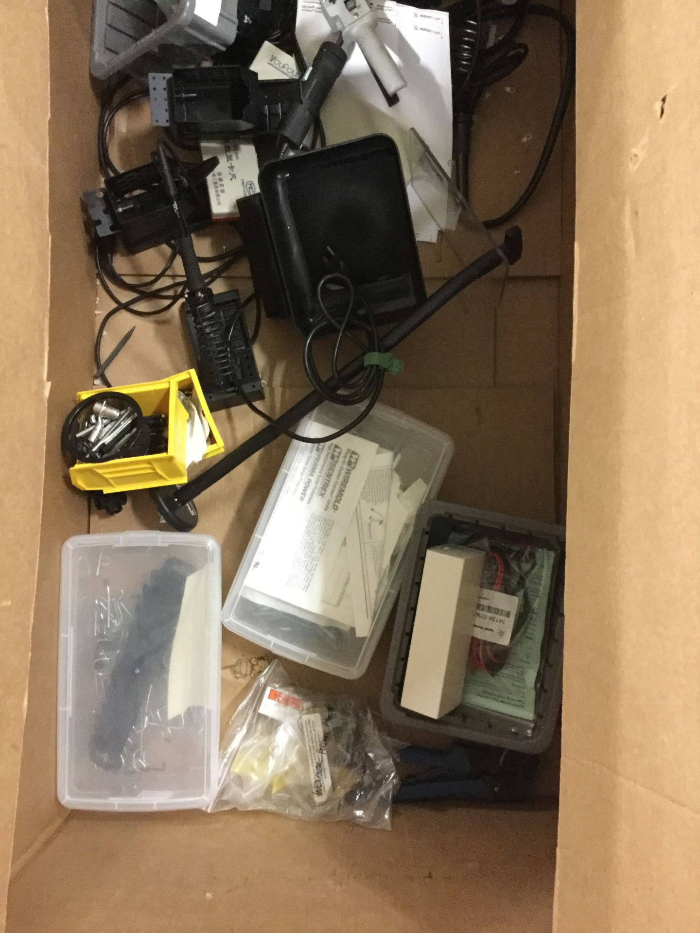 Lot of Miscellaneous Lab Items - Image 2 of 9