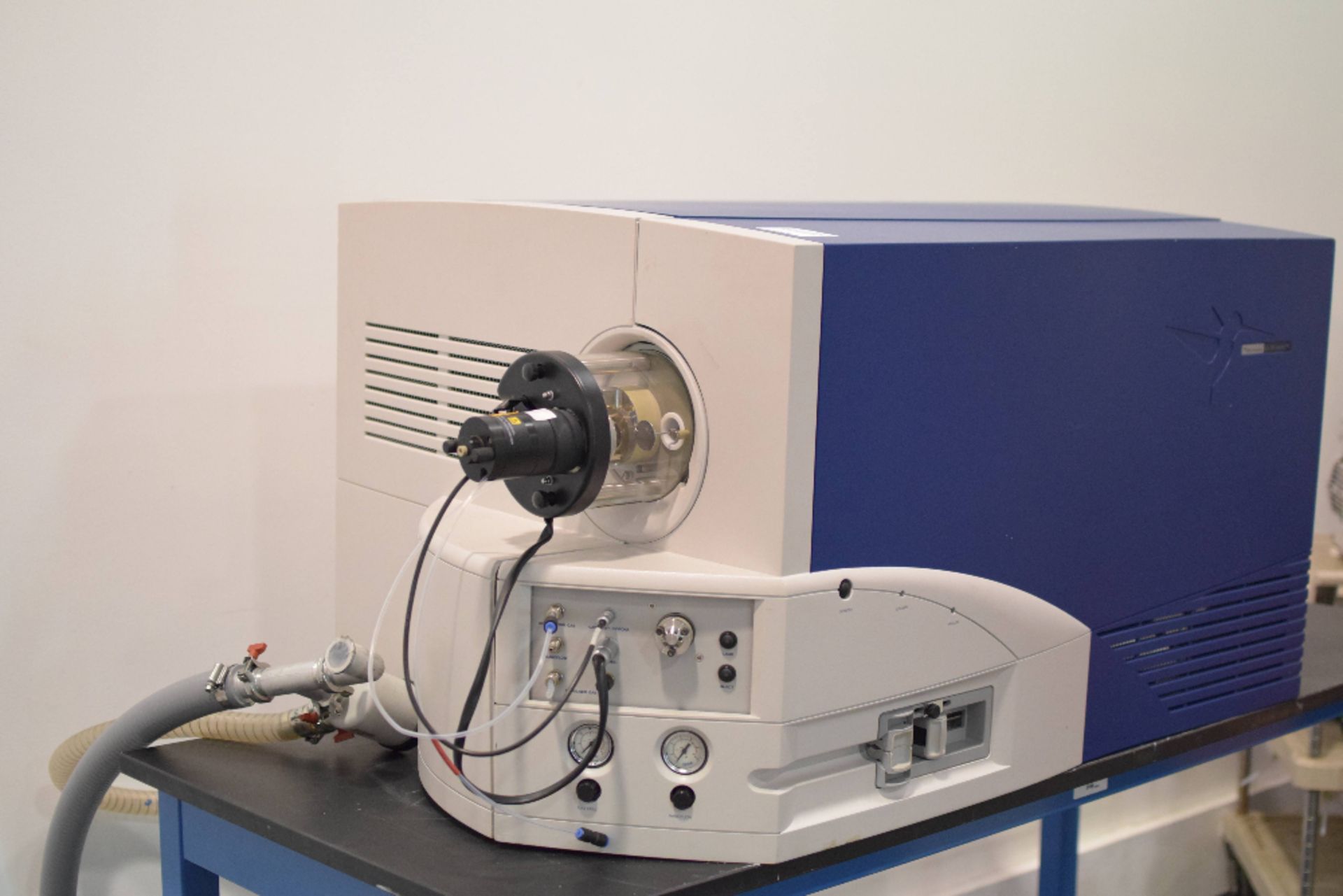 Micromass Q-TOF Micro Mass Spectrometer