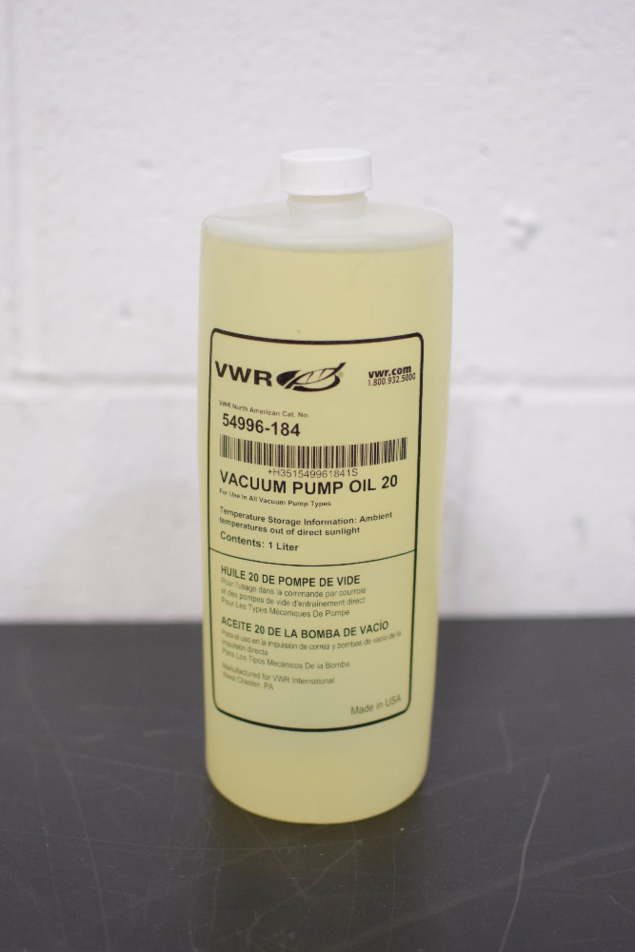 Lot of (28) VWR 54996-184 Vacuum Pump Oil - Image 2 of 2