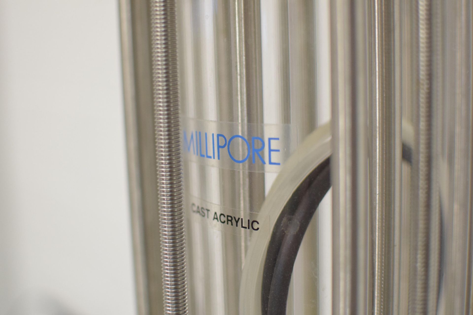 Millipore Cast Acrylic HPLC Chromatography Column - Image 2 of 3