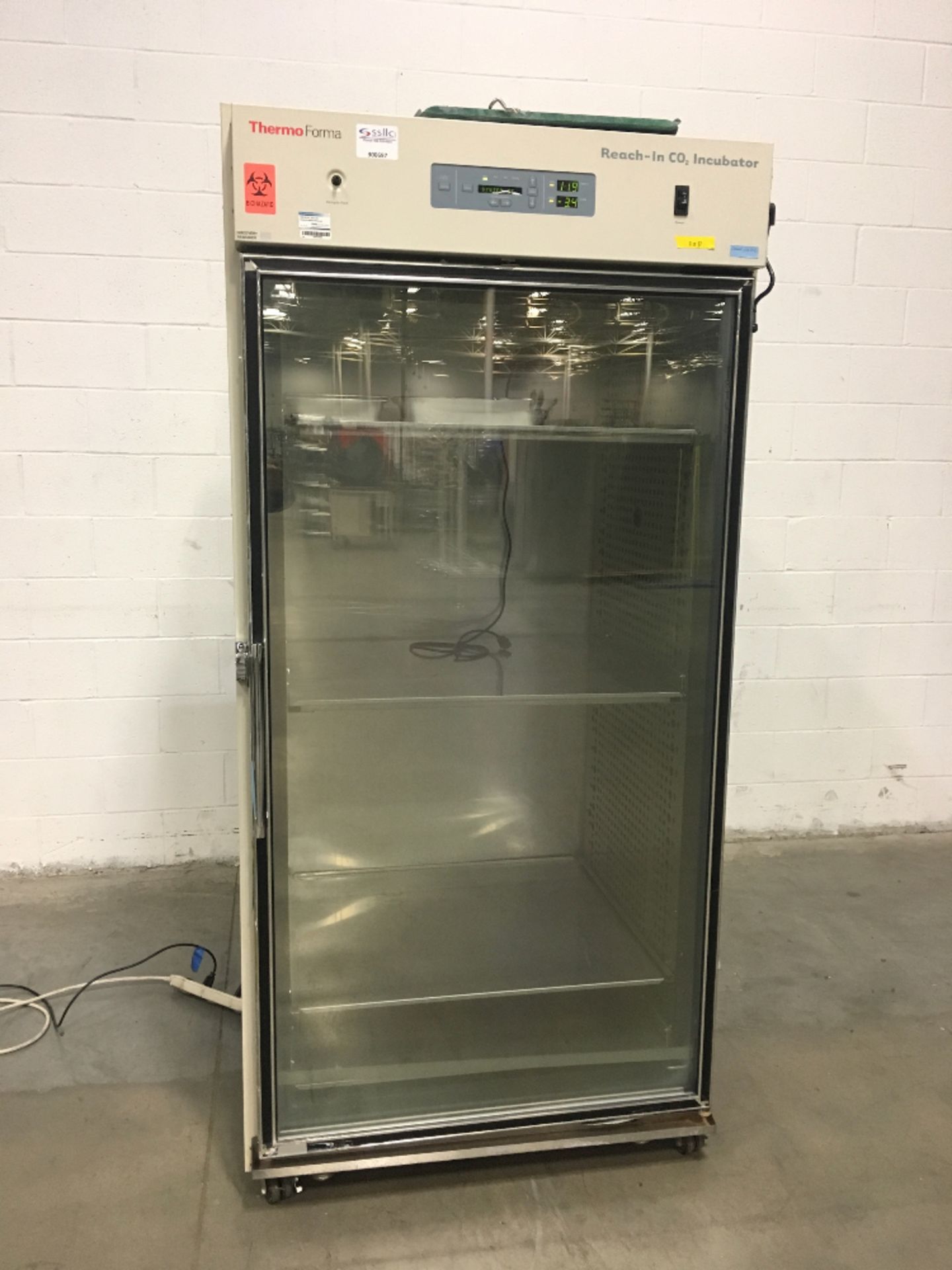 Thermo Forma Reach-In CO2 Incubator - Image 3 of 4