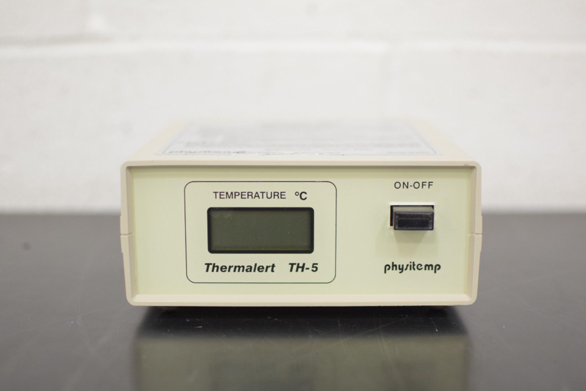 Physitemp Thermalert TH-5 Thermometer