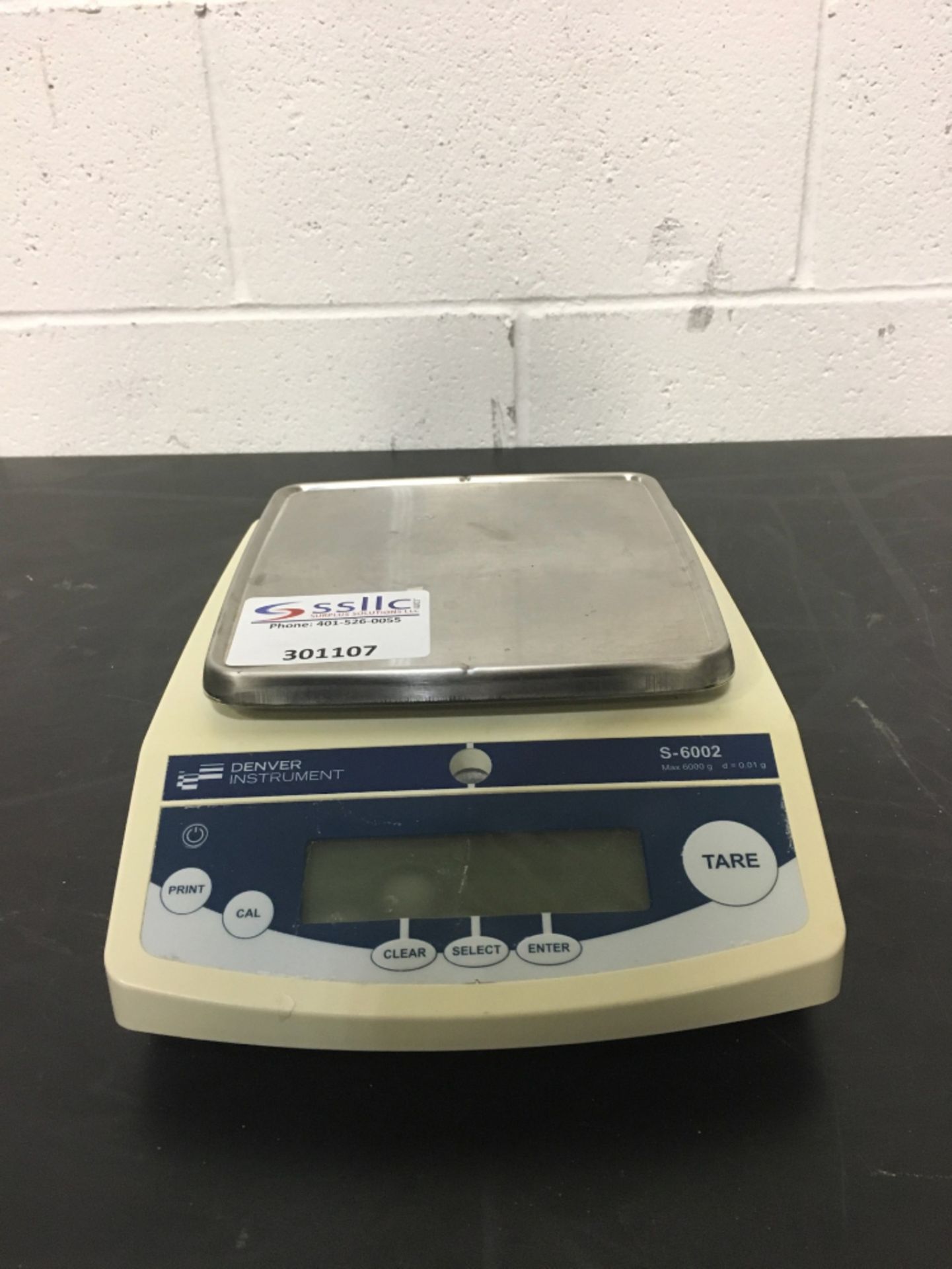 Denver Instrument S-6002 Analytical Balance