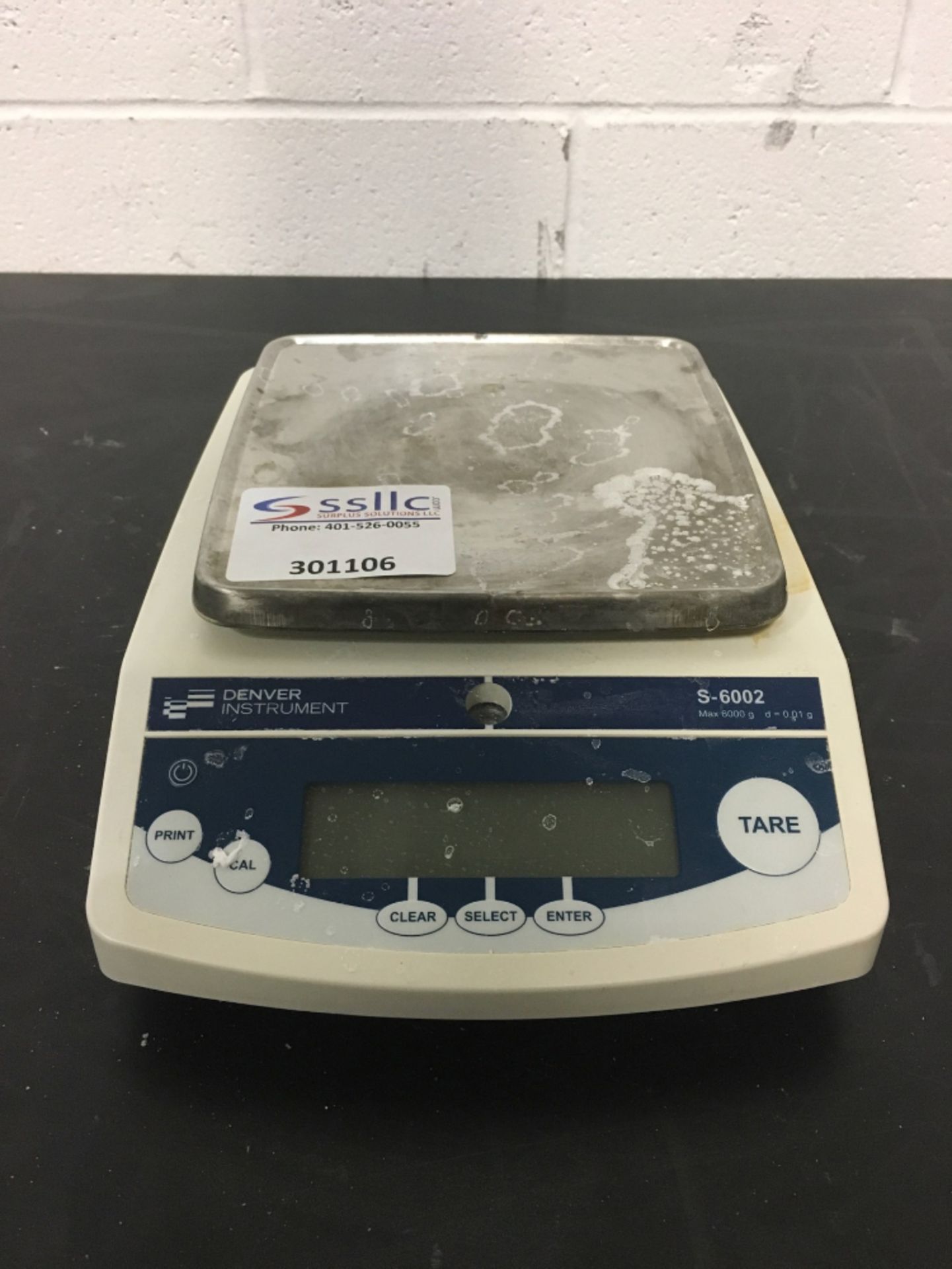 Denver Instrument S-6002 Analytical Balance