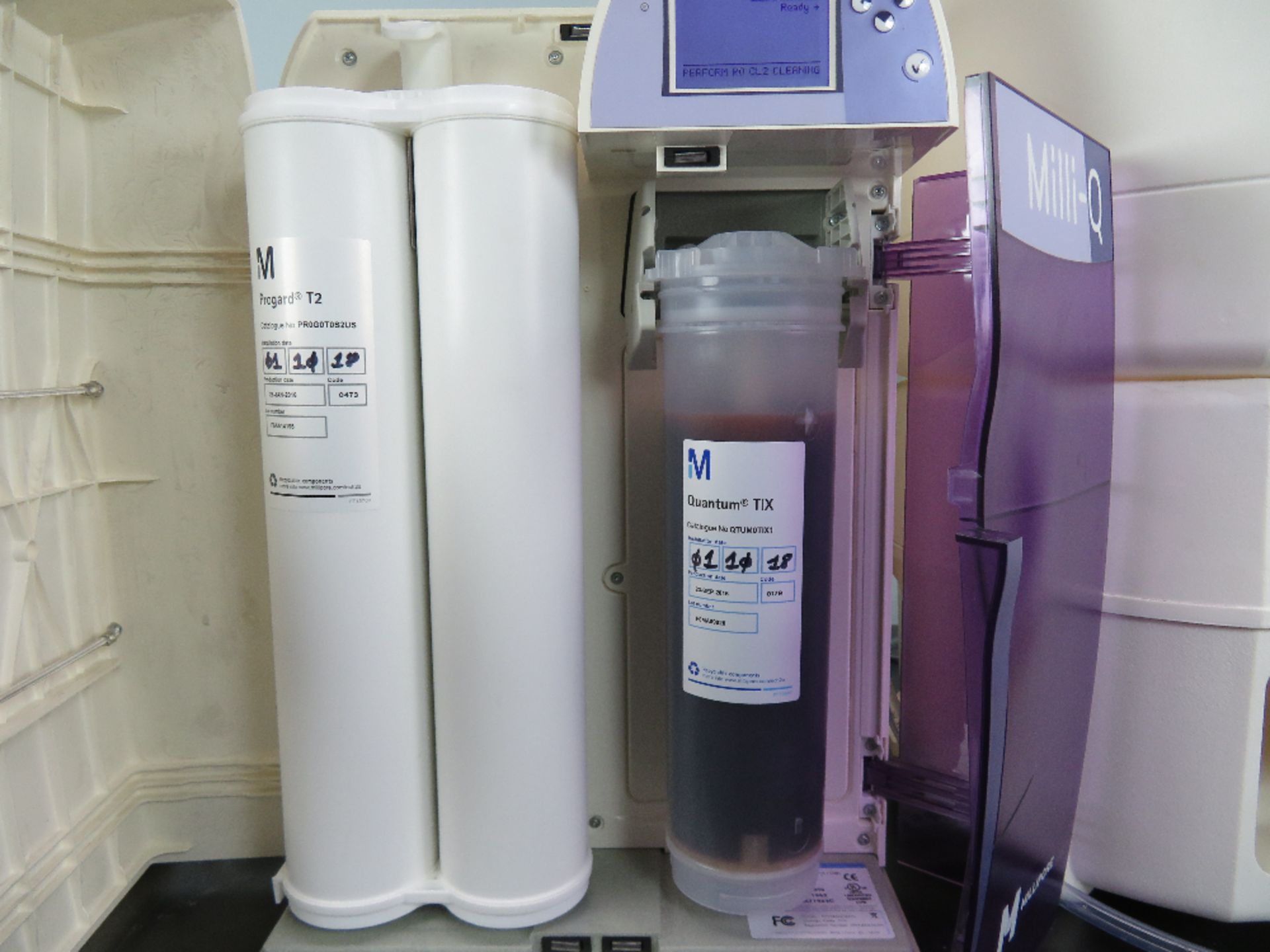 Millipore Integral 10 Water Purification System - Image 4 of 7