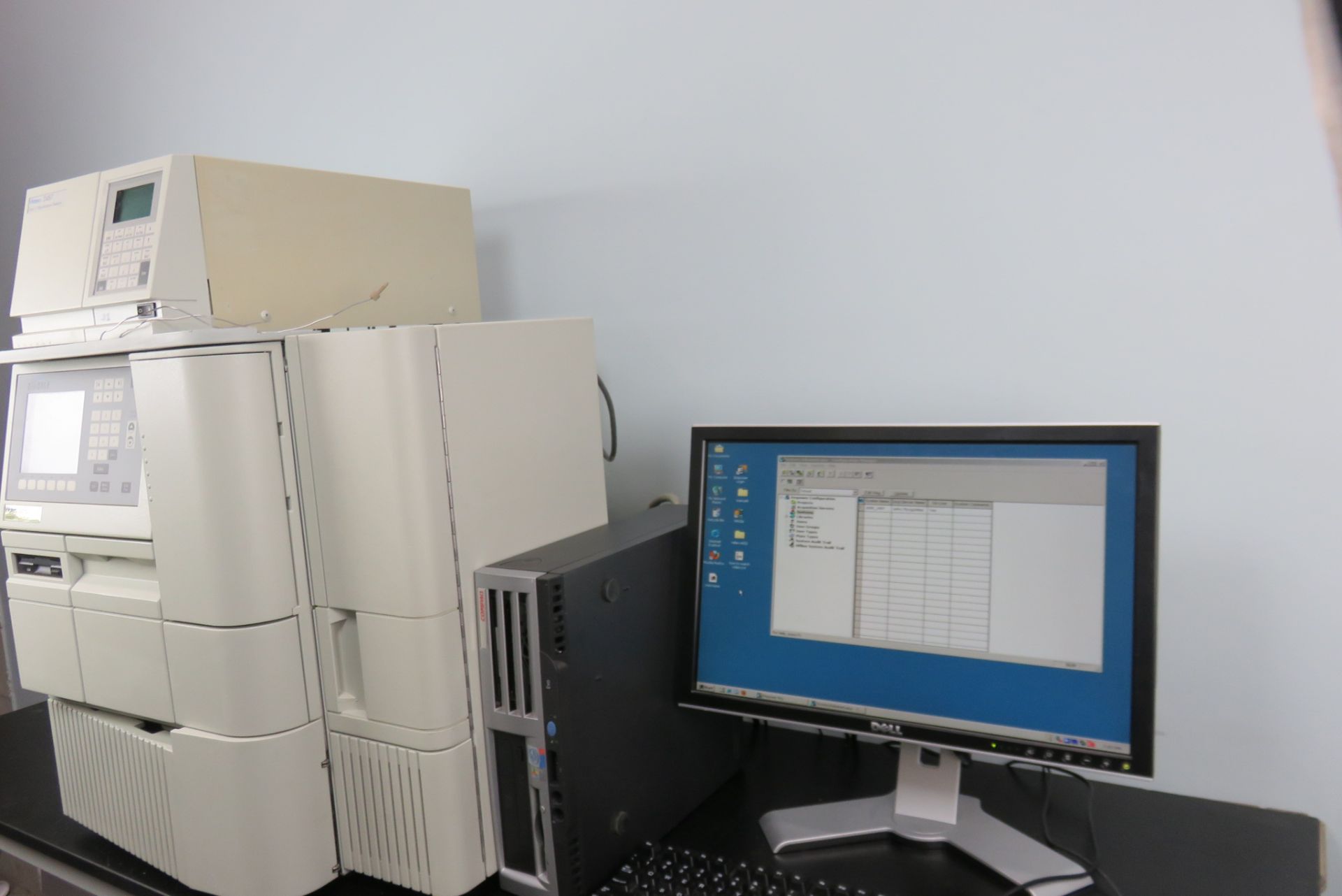 Waters 2695 HPLC System - Image 7 of 10