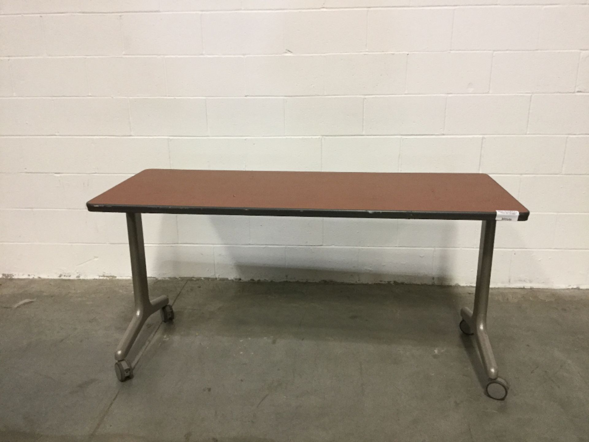 5' Portable Table