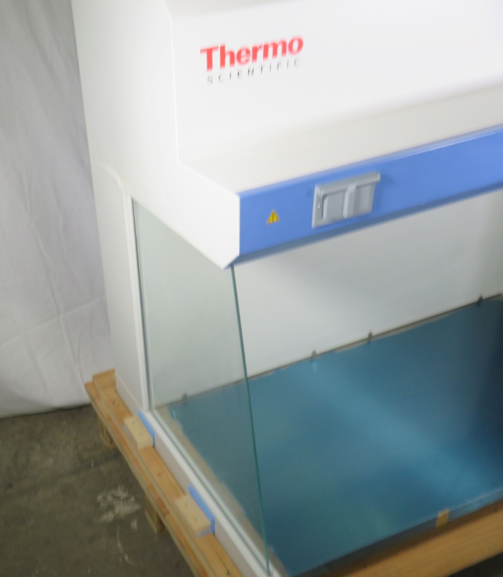 Thermo Heraguard ECO Clean Bench, Unused - Image 6 of 12