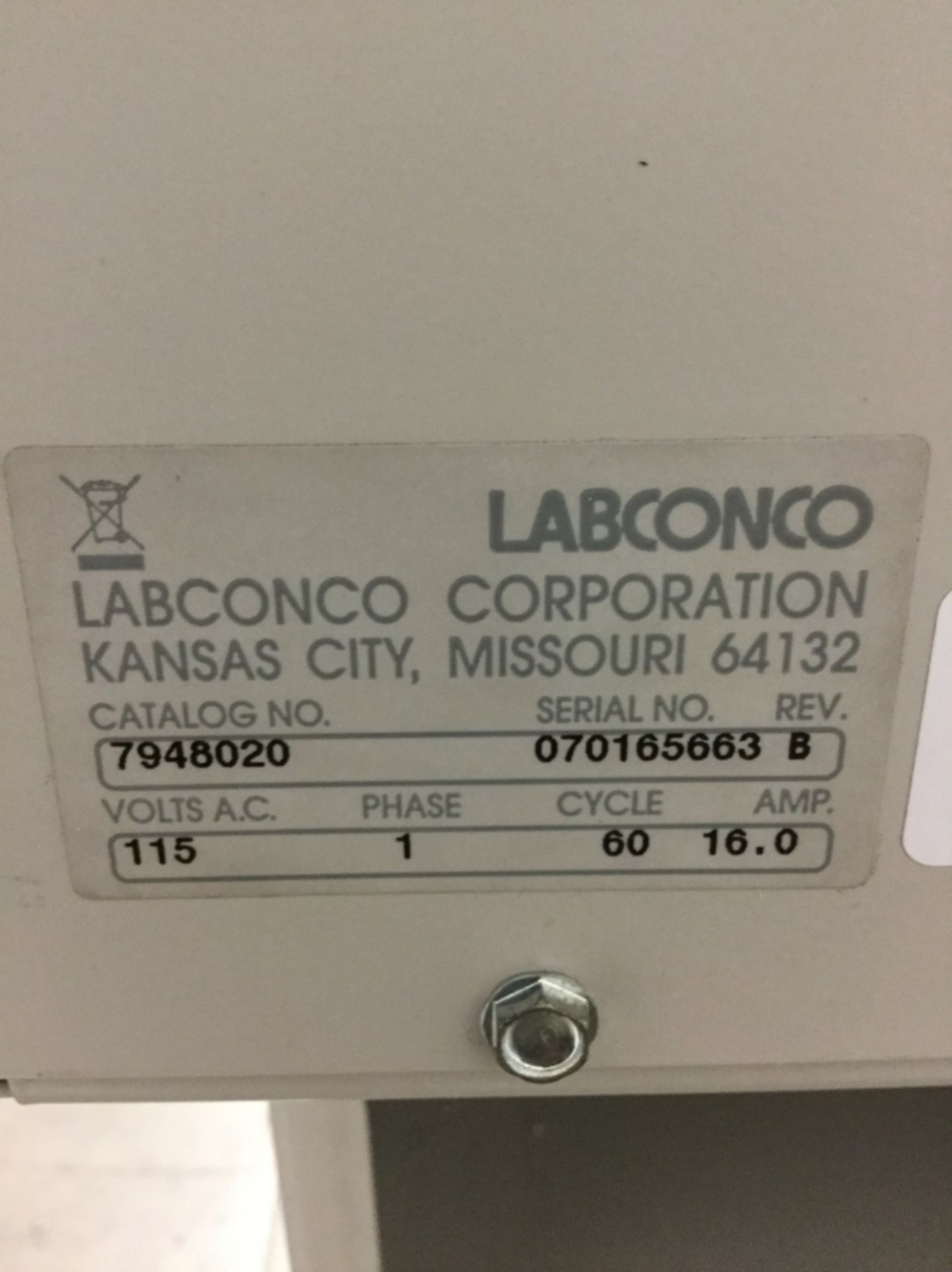 Labconco FreeZone 6 Liter Console Freeze Dry System with Stoppering Tray Dryer - Image 2 of 5