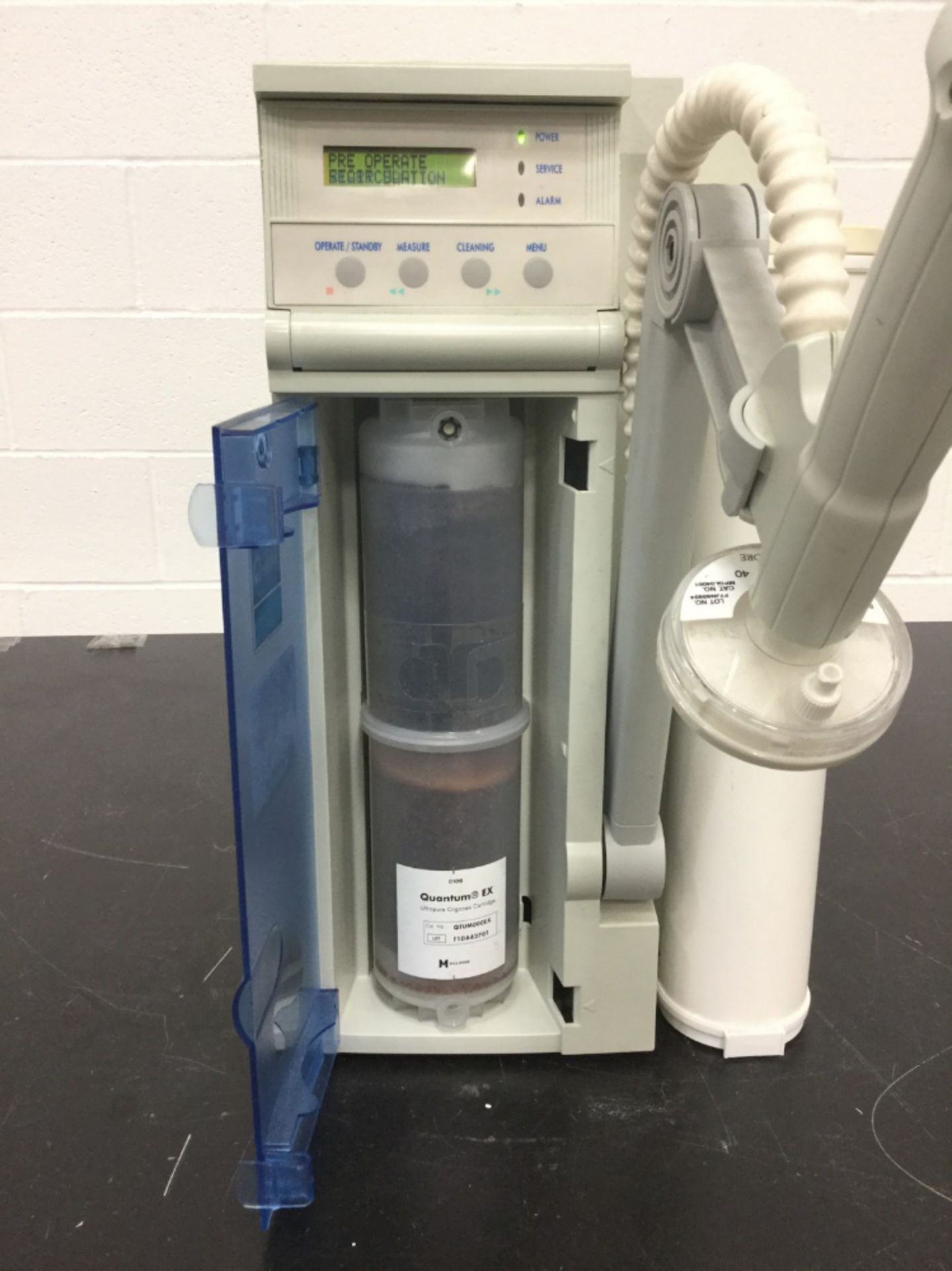 Millipore Milli-Q Synthesis A10 Water Purifiication System - Image 2 of 2