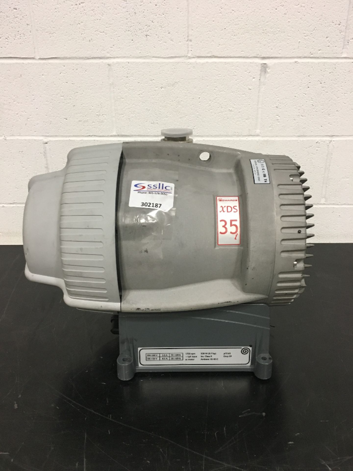 Edwards XDS35i Scroll Pump