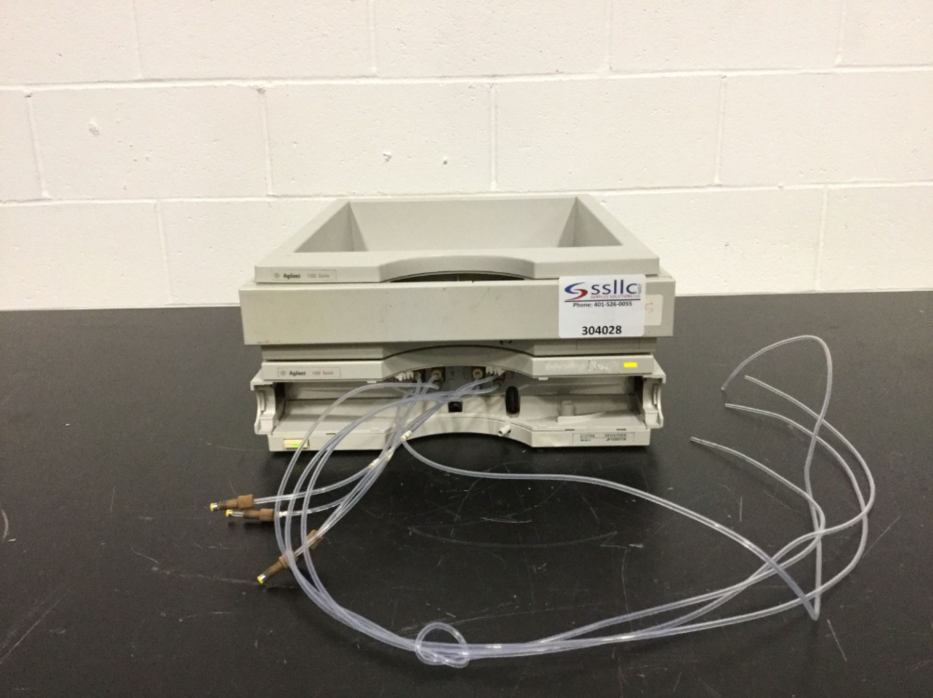 Agilent 1100 Series Micro Degasser With Tray