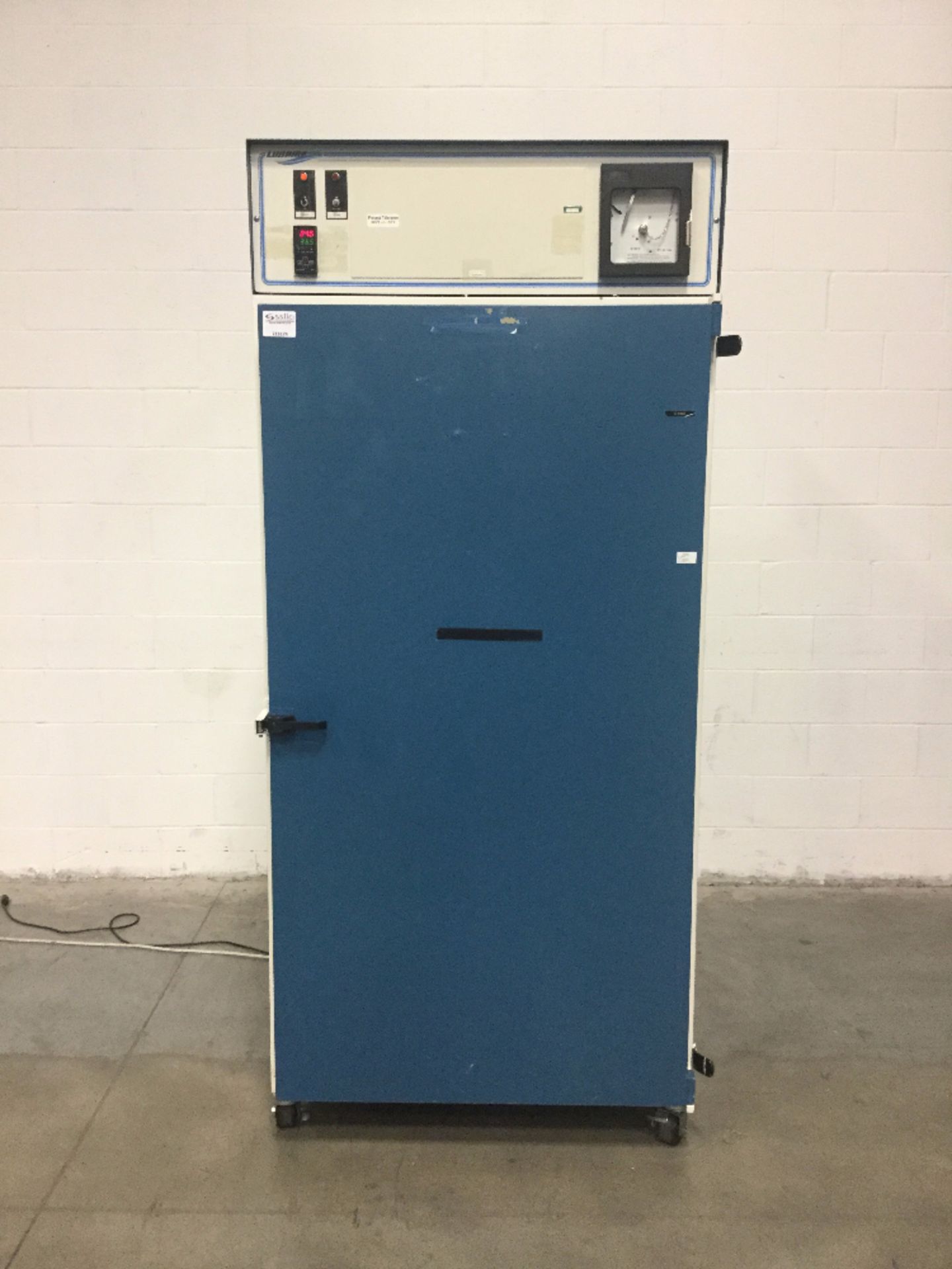 Lunaire C10632W-1 C Environmental Chamber