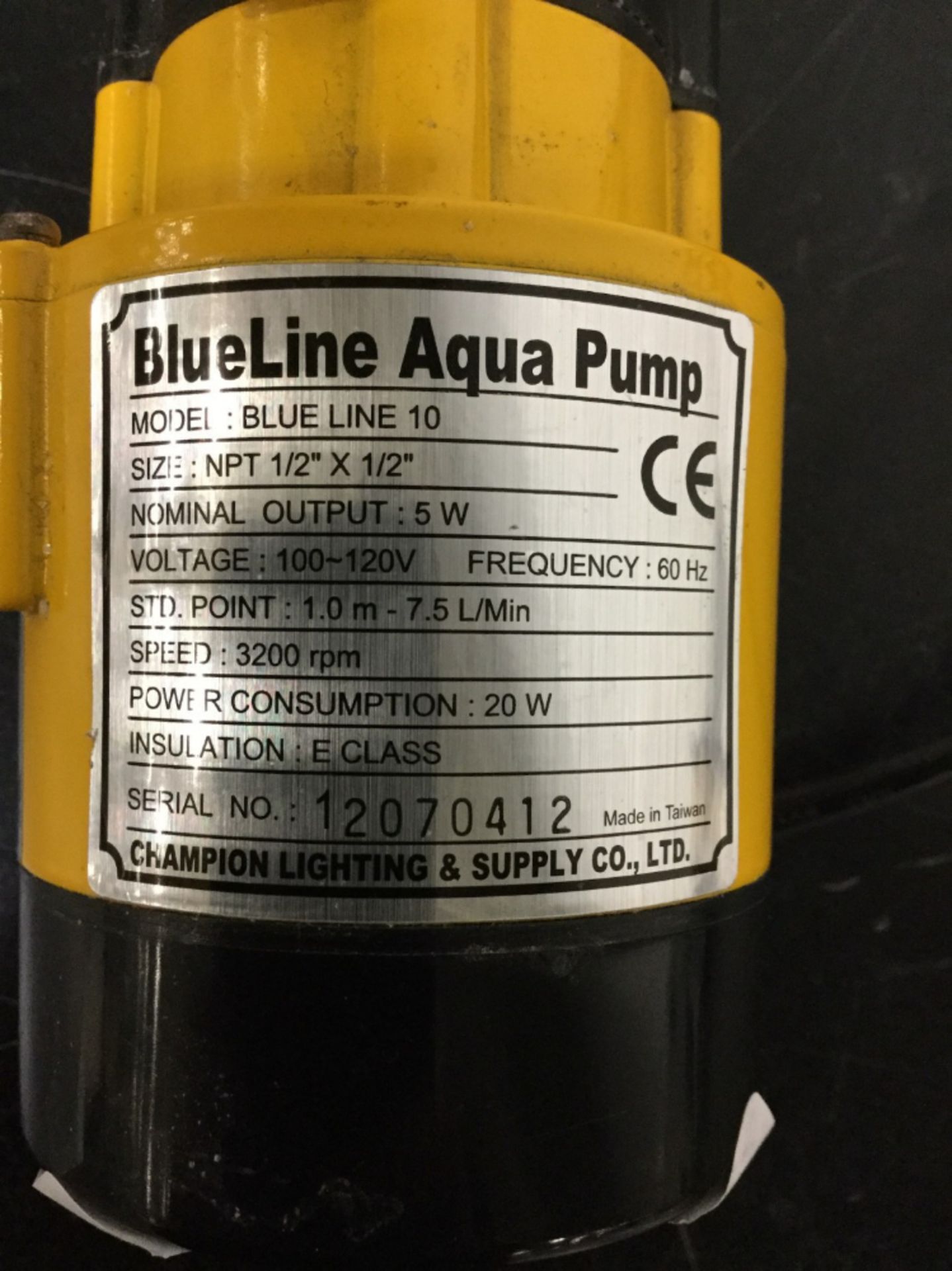 Champion Lighting BlueLine 10 HD External Water Pump - Image 2 of 2