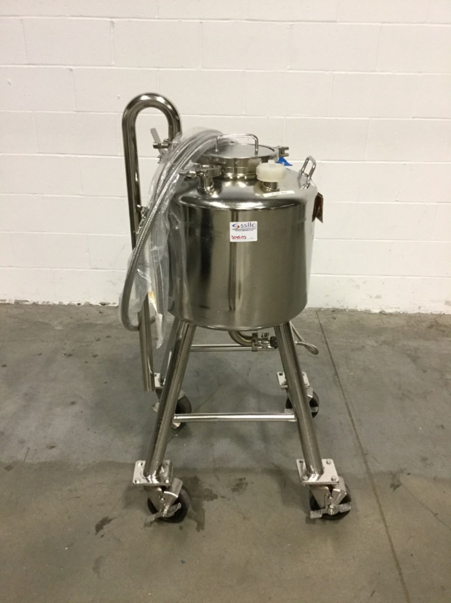 Alloy Products 60 Liter Stainless Steel Vessel