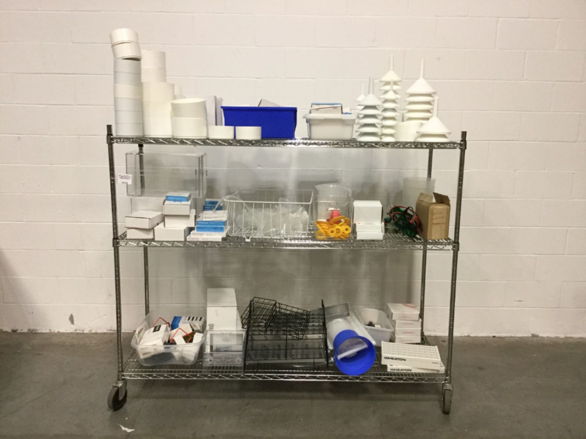 Lot of Miscellaneous Laboratory Equipment