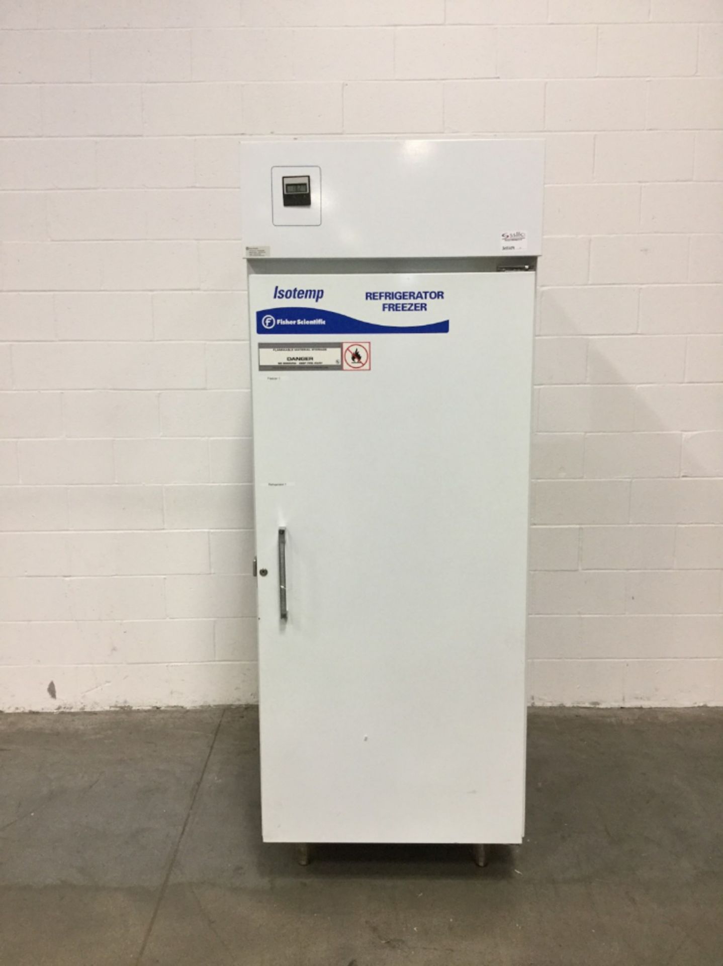 Fisher Scientific Isotemp Laboratory Refrigerator/Freezer