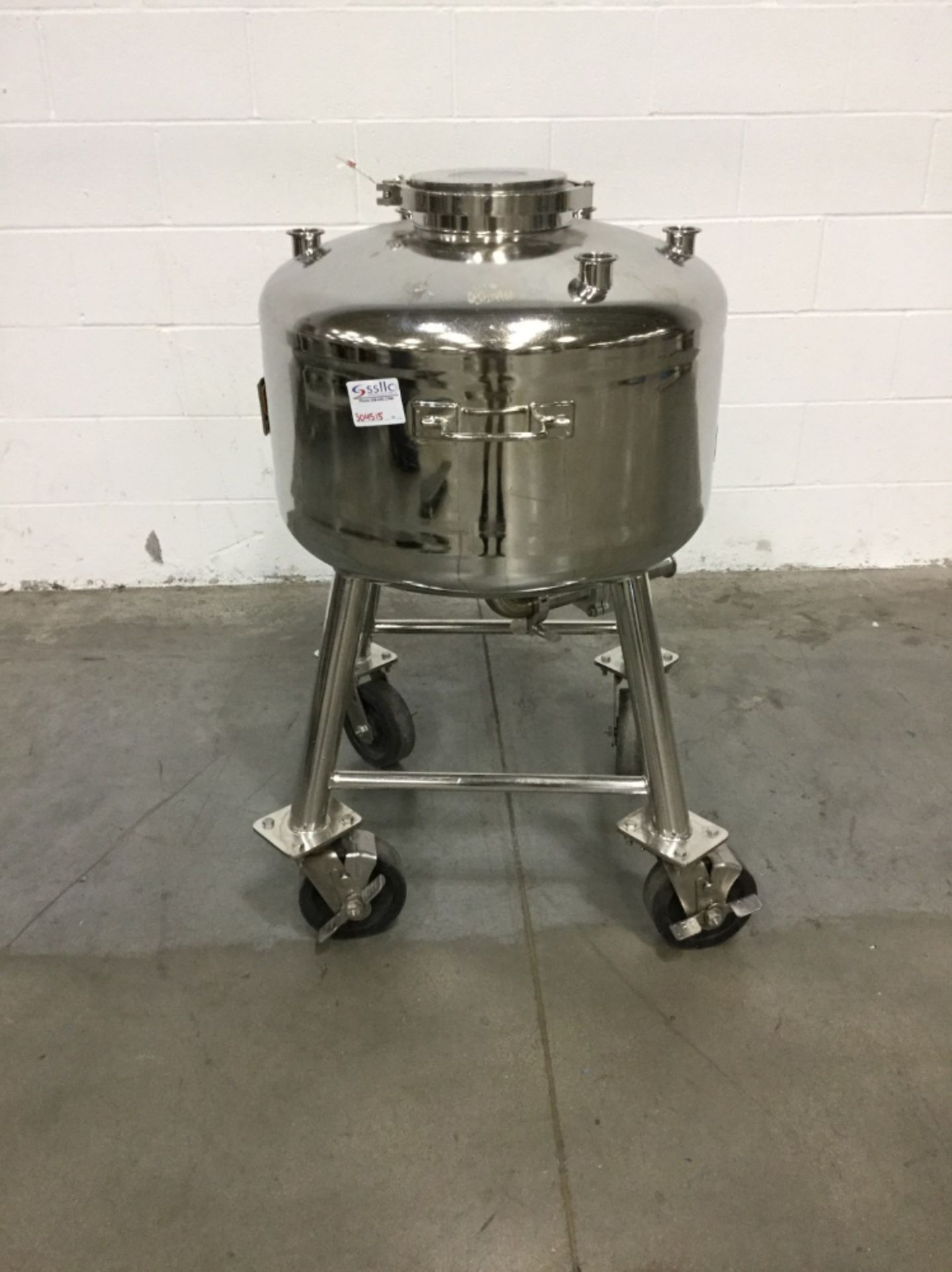 Alloy Products 100 Liter Stainless Steel Vessel