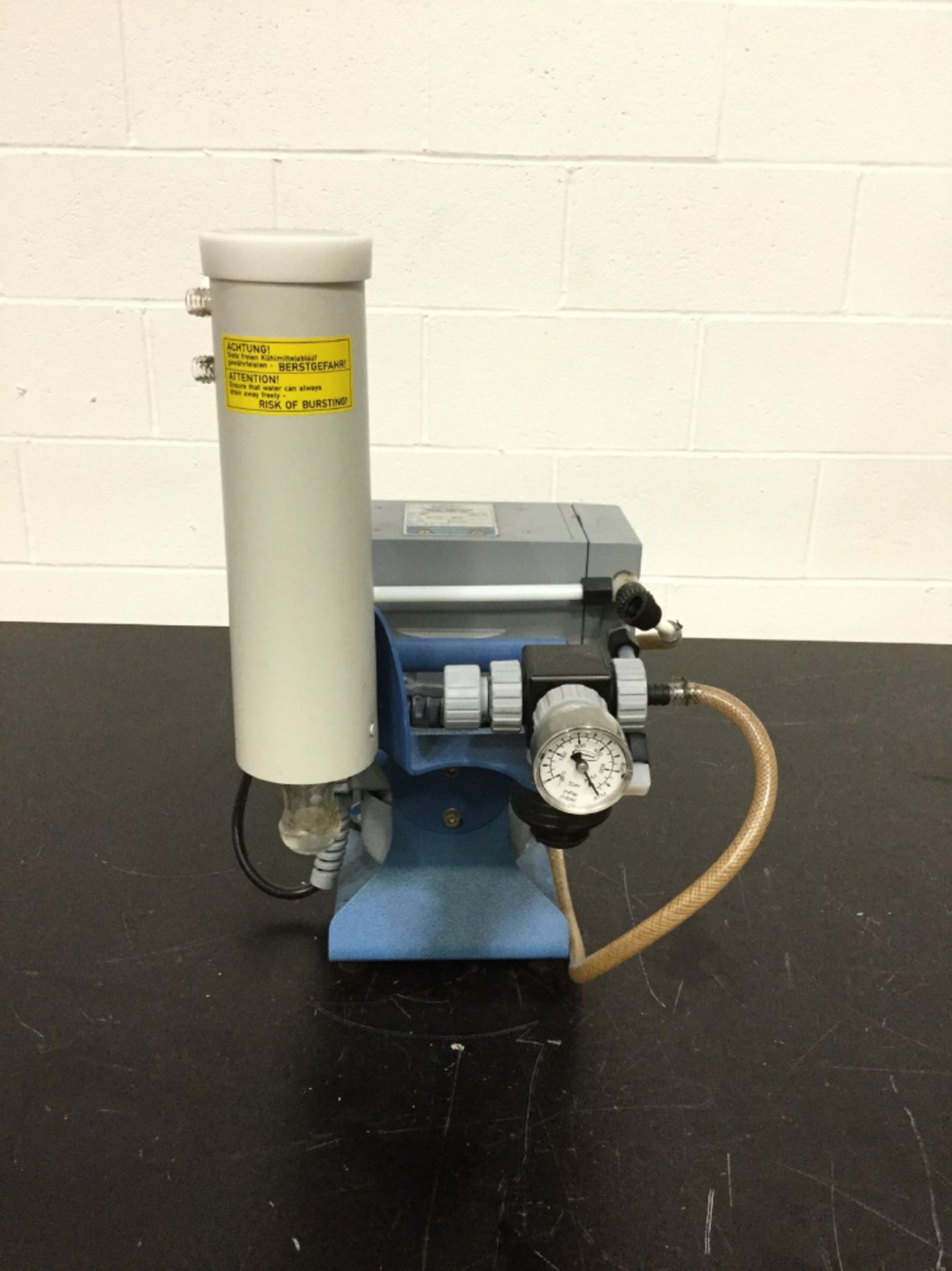 BrandTech Vacuubrand PC101 Chemistry Vacuum System - Image 2 of 3