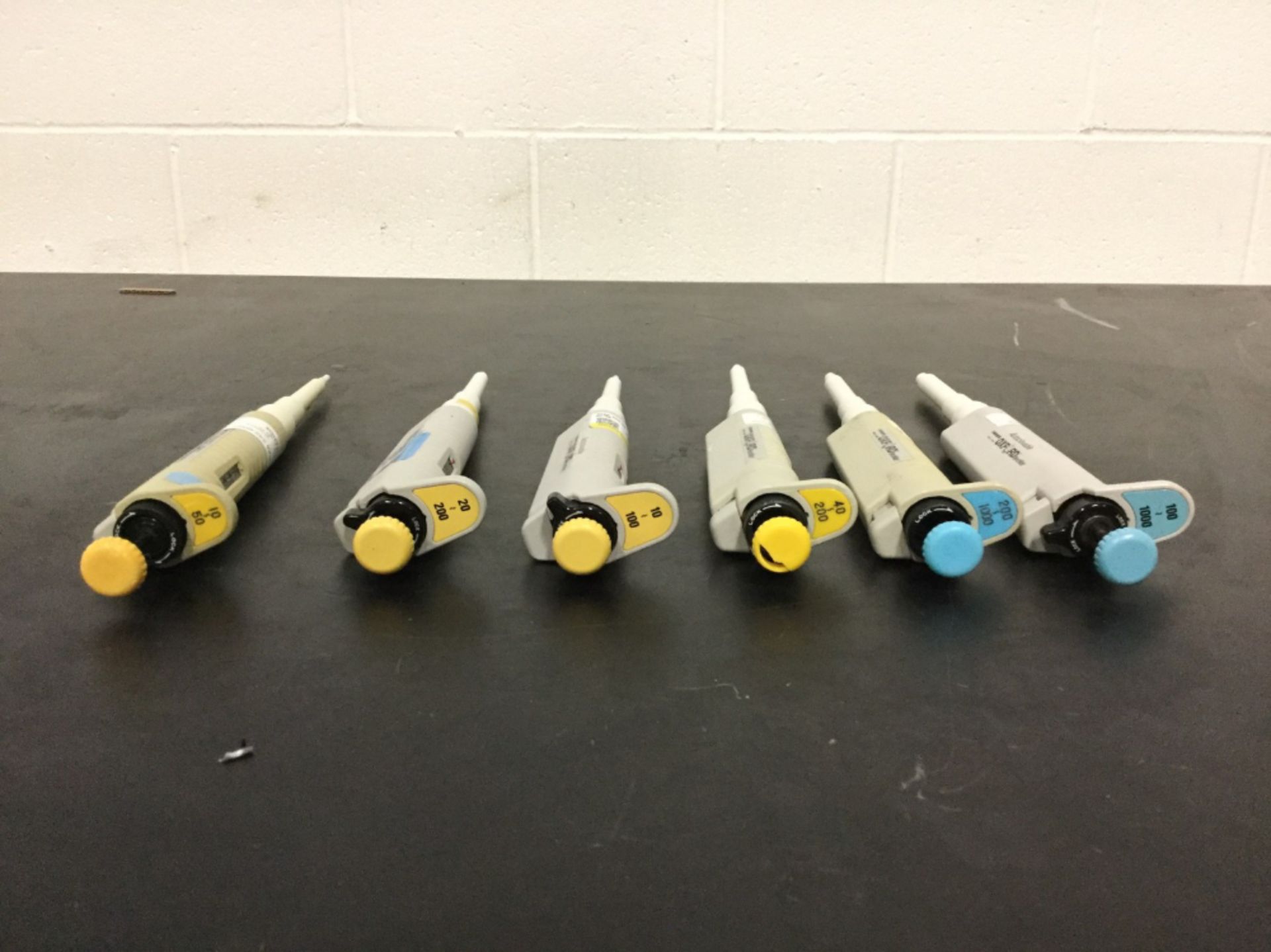 Lot of (6) Oxford Benchmate Single Channel Pipet - Image 2 of 2
