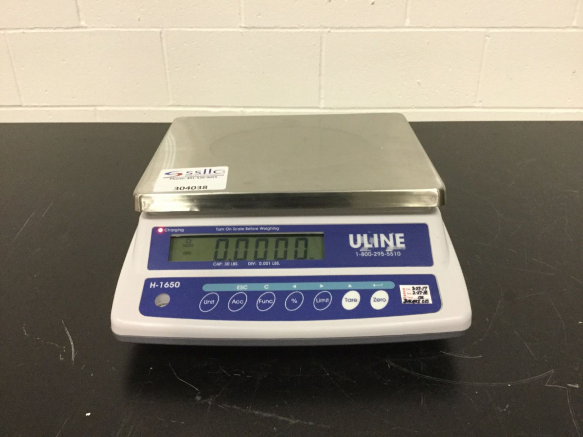 ULINE H-1650 Easy-Count Counting Scale