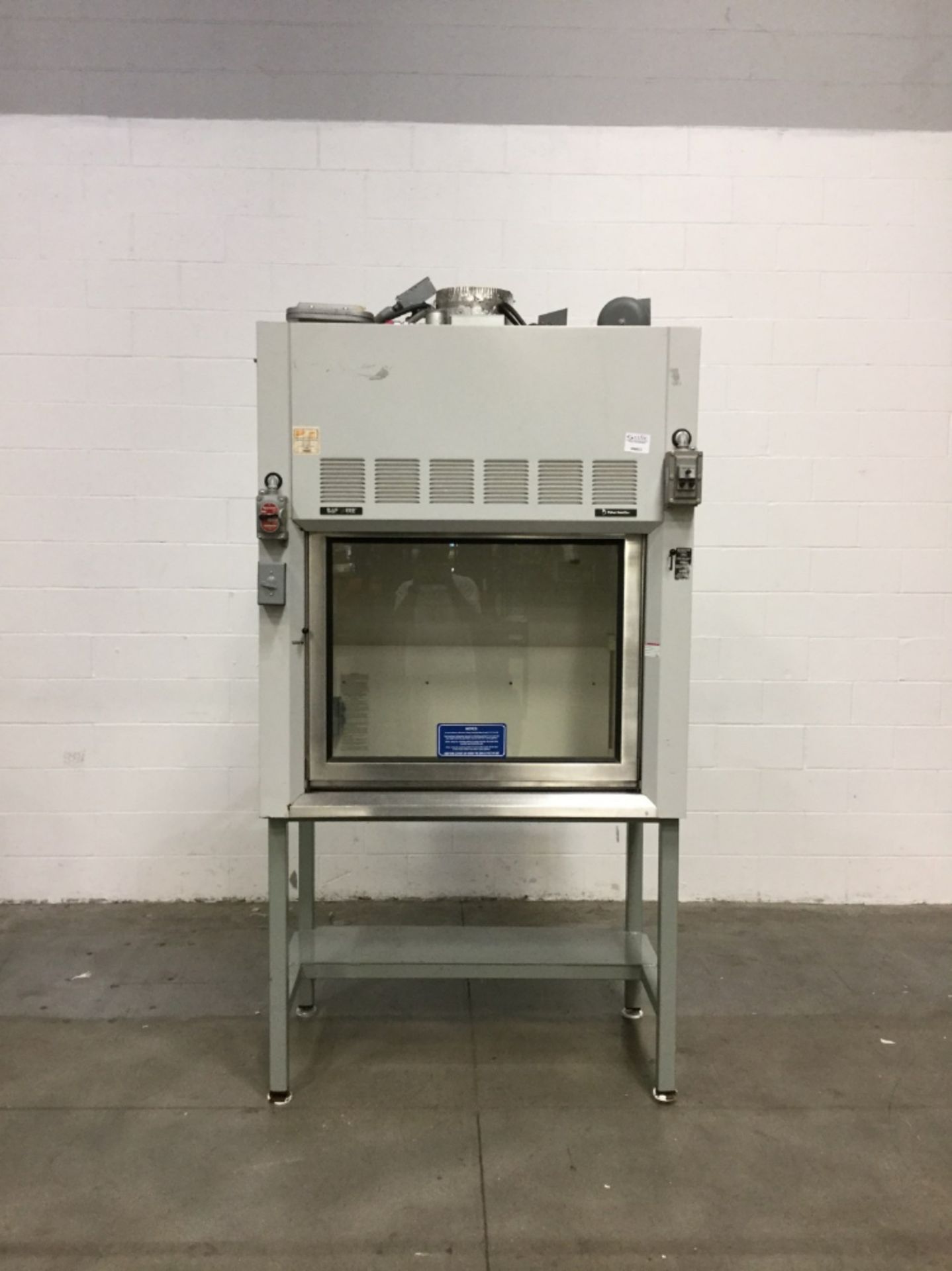 Fisher Hamilton SafeAire 3' Fume Hood