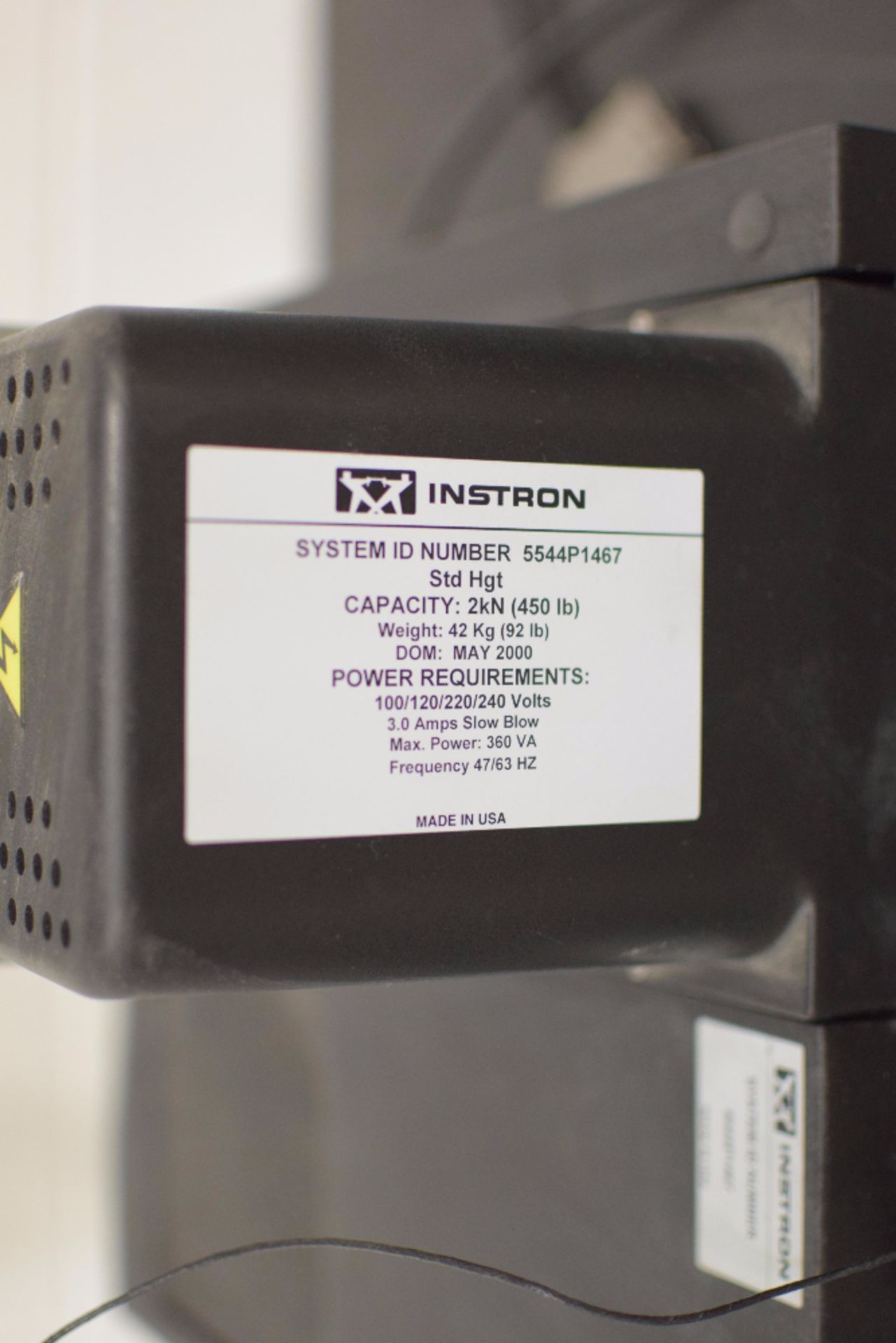 Instron 5544 Tensile Tester - Image 6 of 6