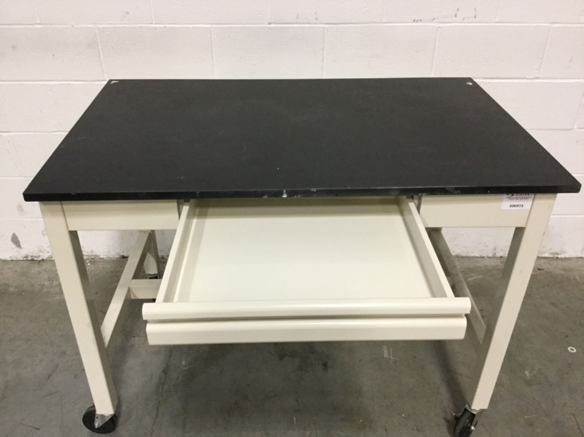 4' Portable Laboratory Table - Image 2 of 2