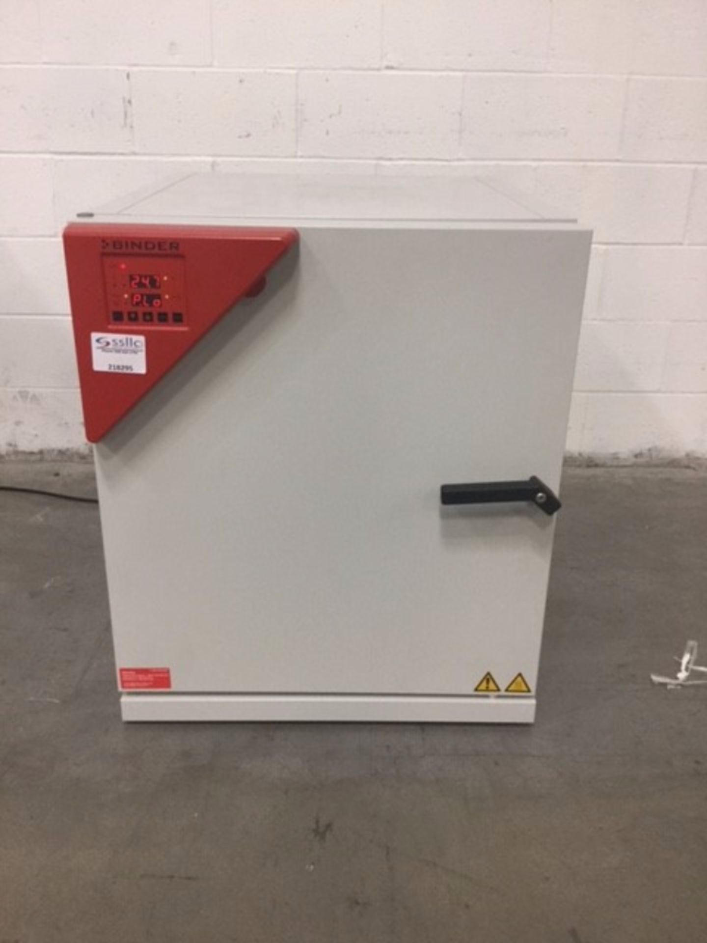 Binder C-150 CO2 Incubator