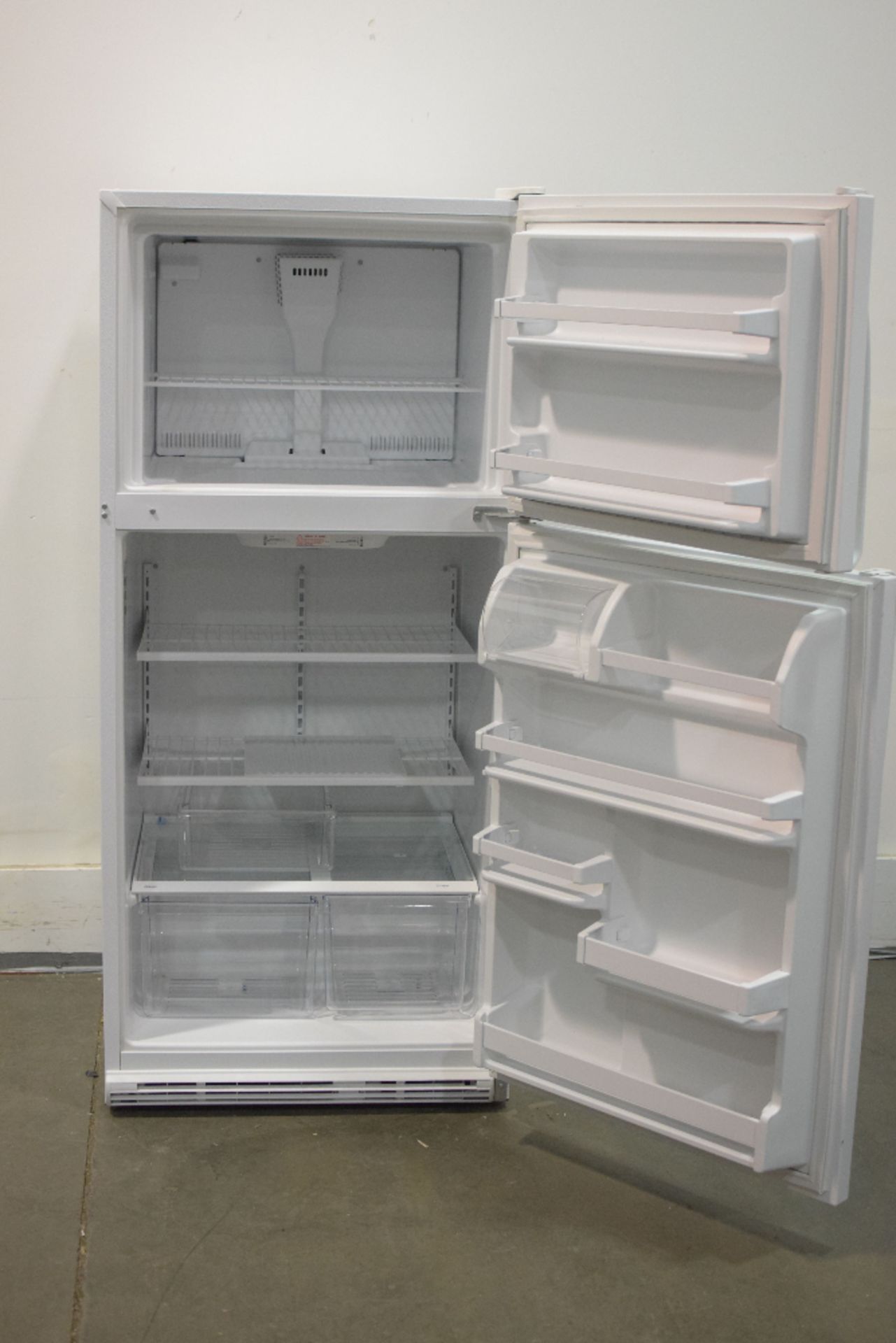 Fisher Scientific Iso Temp Refrigerator / freezer - Image 2 of 3