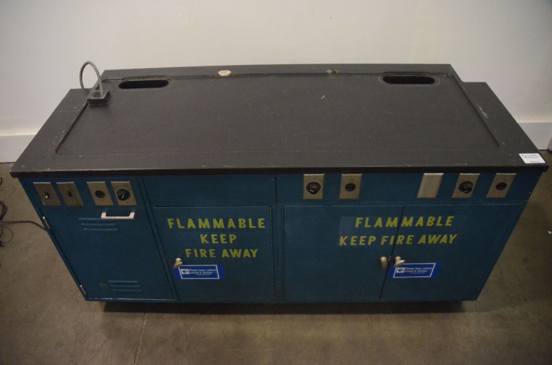 Hamilton Safeaire Flammable Safety Cabinet and Bench - Image 2 of 9