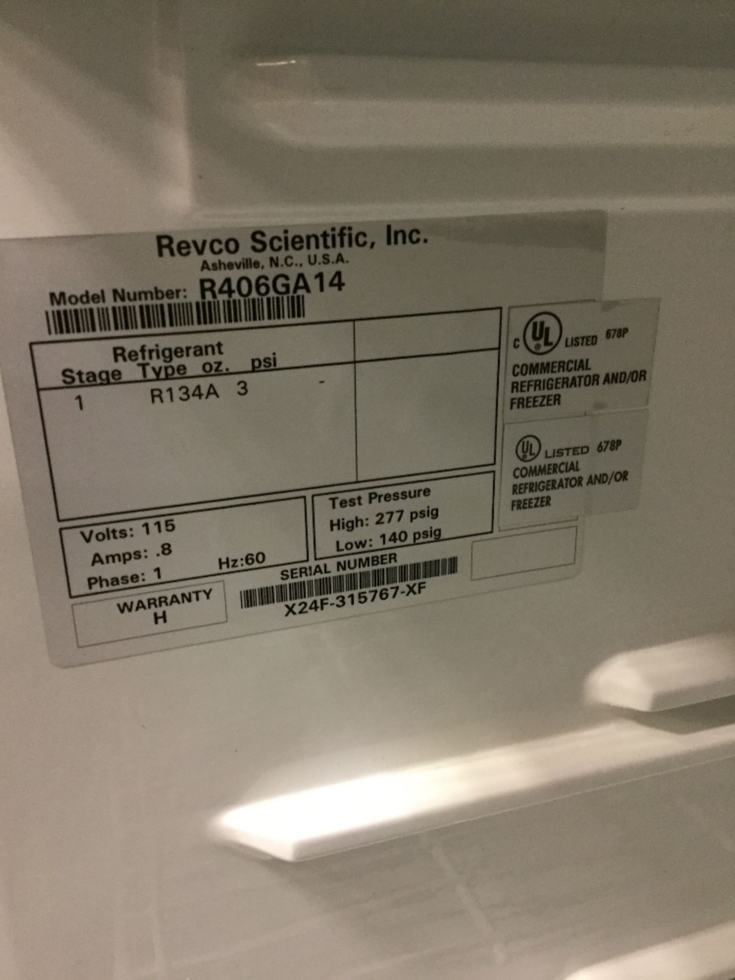 VWR Undercounter Laboratory Refrigerator/Freezer Combo - Image 2 of 3