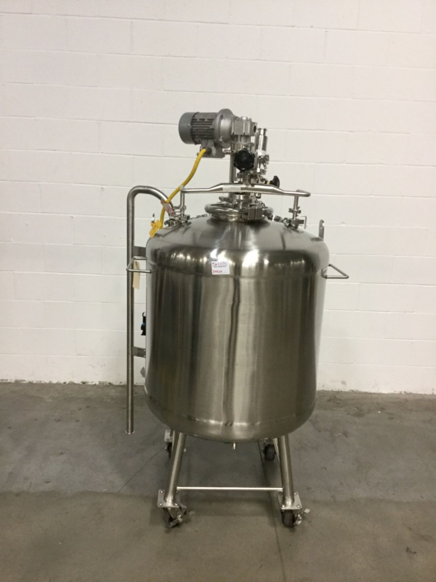 Steel Pro Inc. 300 Liter Stainless Steel Vessel