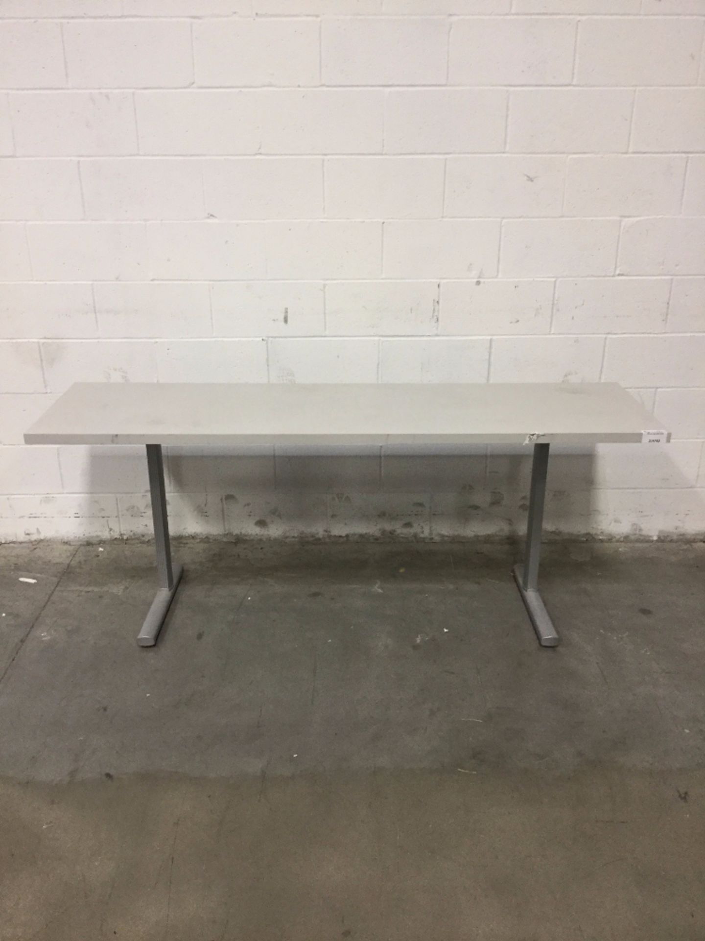 6' Stationary Table