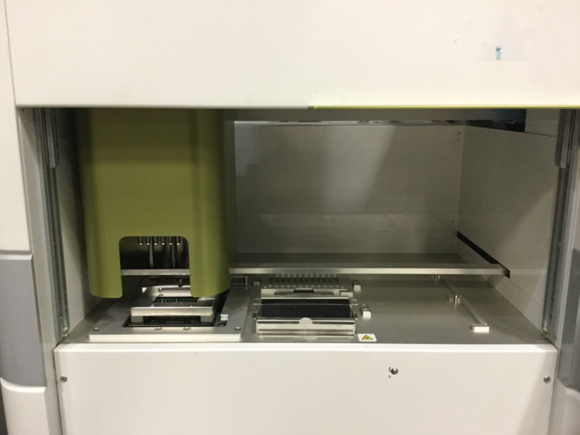 NanoString Technologies nCounter Prep Station - Image 3 of 4