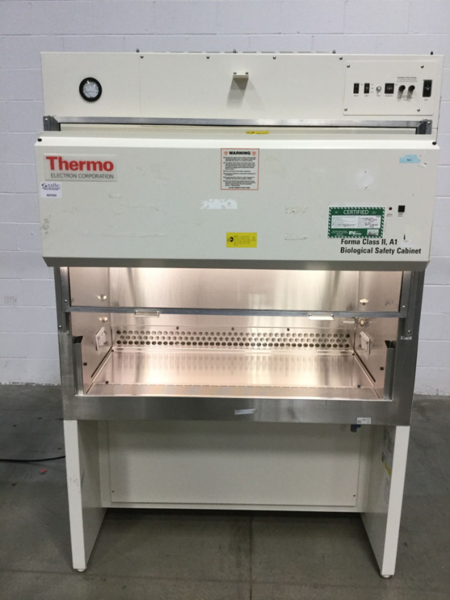 Thermo Electron Forma Class II, A1 Biological Safety Cabinet