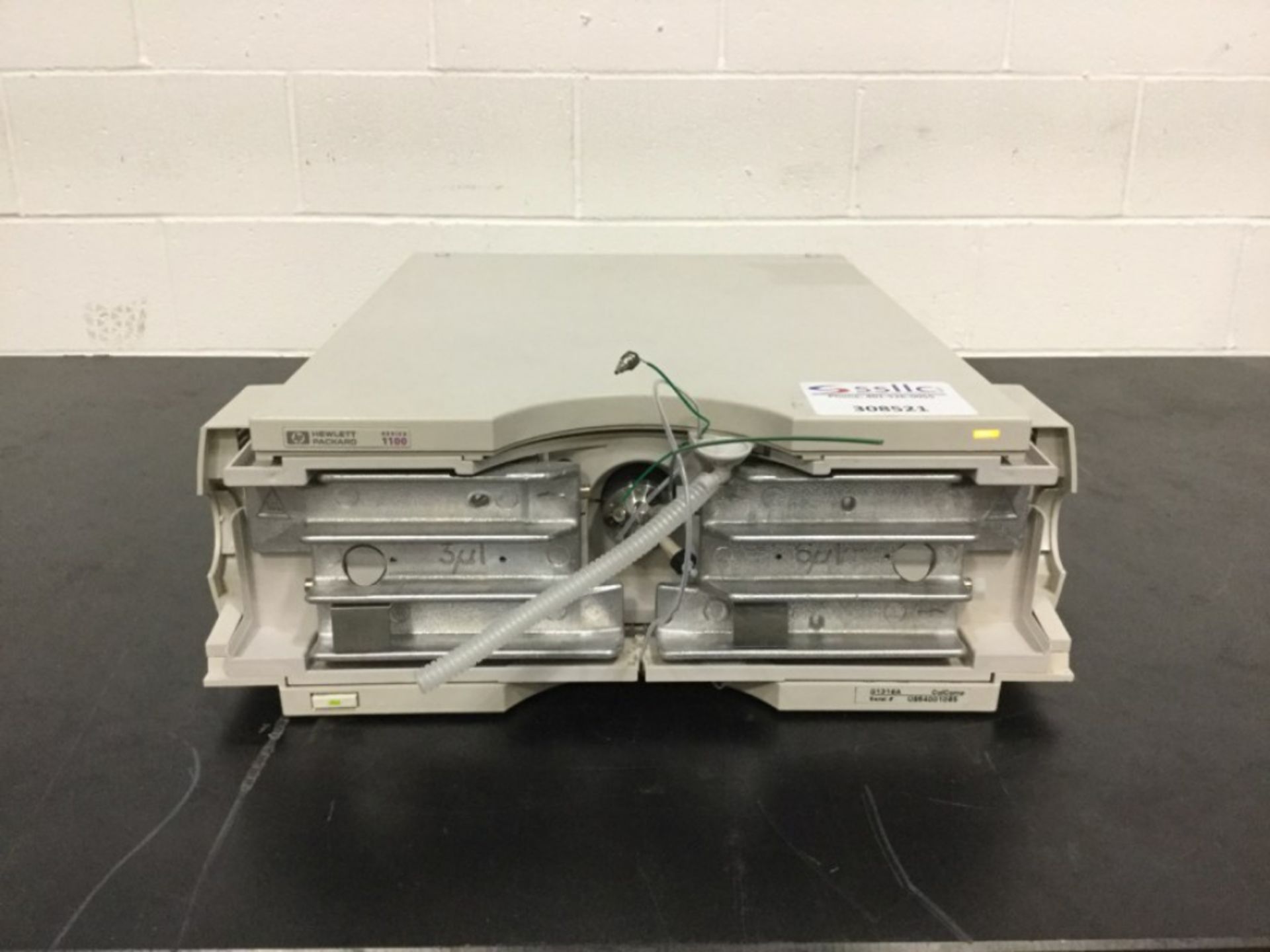 Hewlett Packard 1100 Series G1316A Column Compartment