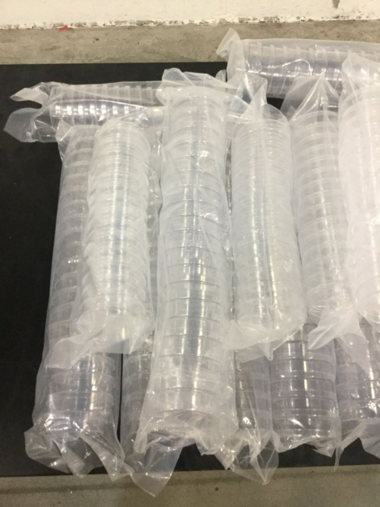 Lot of Plastic Labware - Image 2 of 3