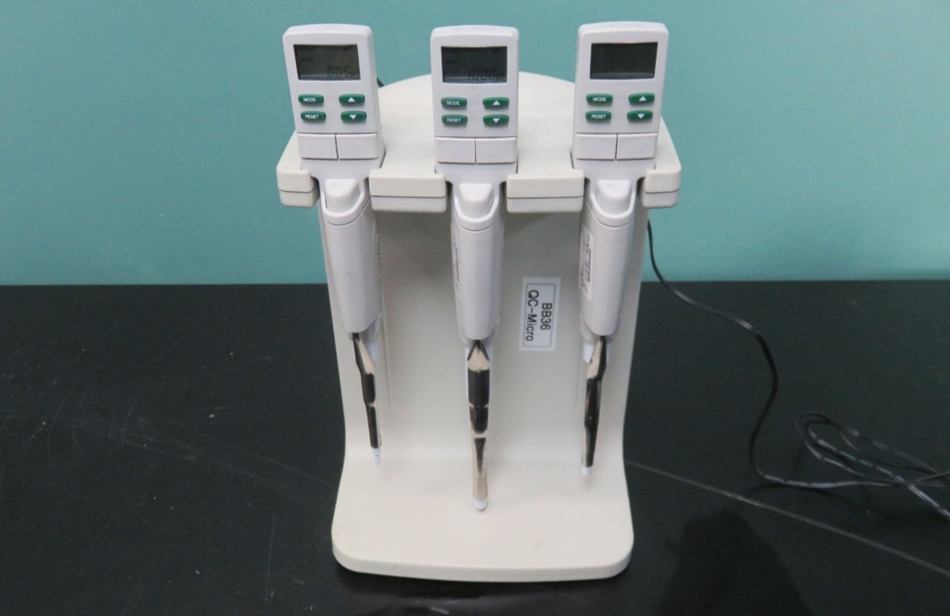 Rainin Pipette Lot with stand