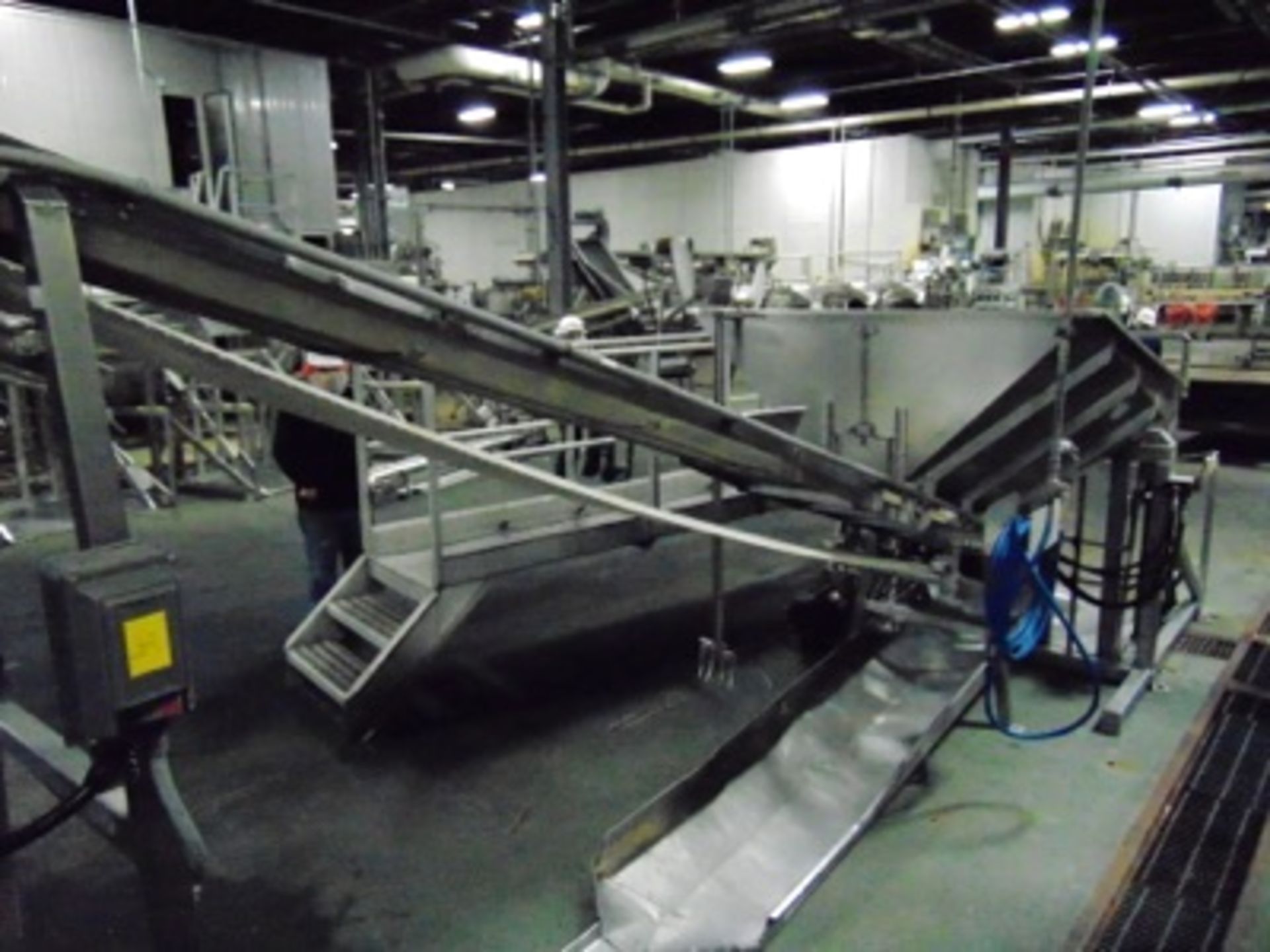 S.S. Product Belt Conveyor w/ Hopper - Image 2 of 4