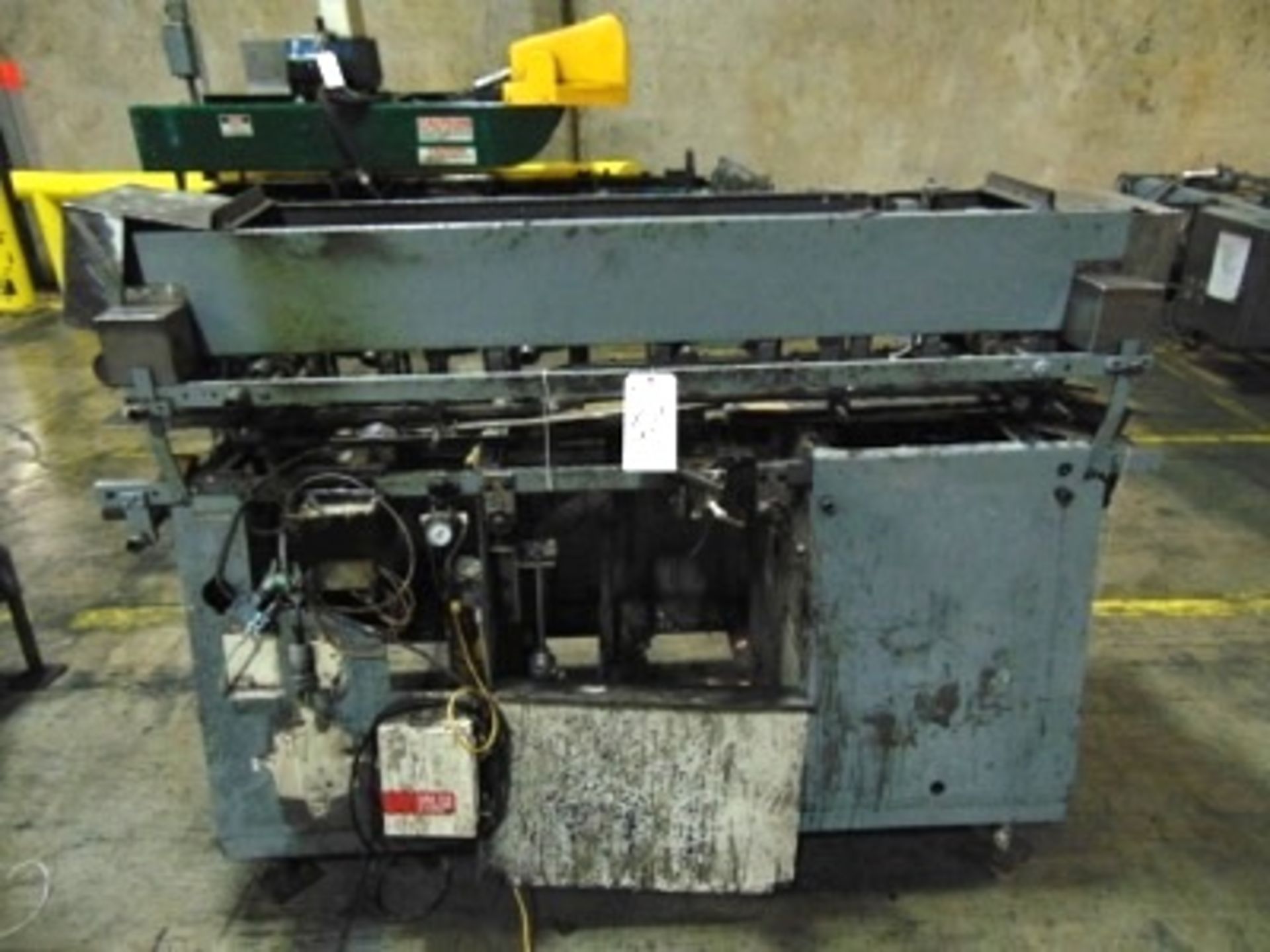 Burt mod. 408-D Roll Thru Labeler Can 300 x 407