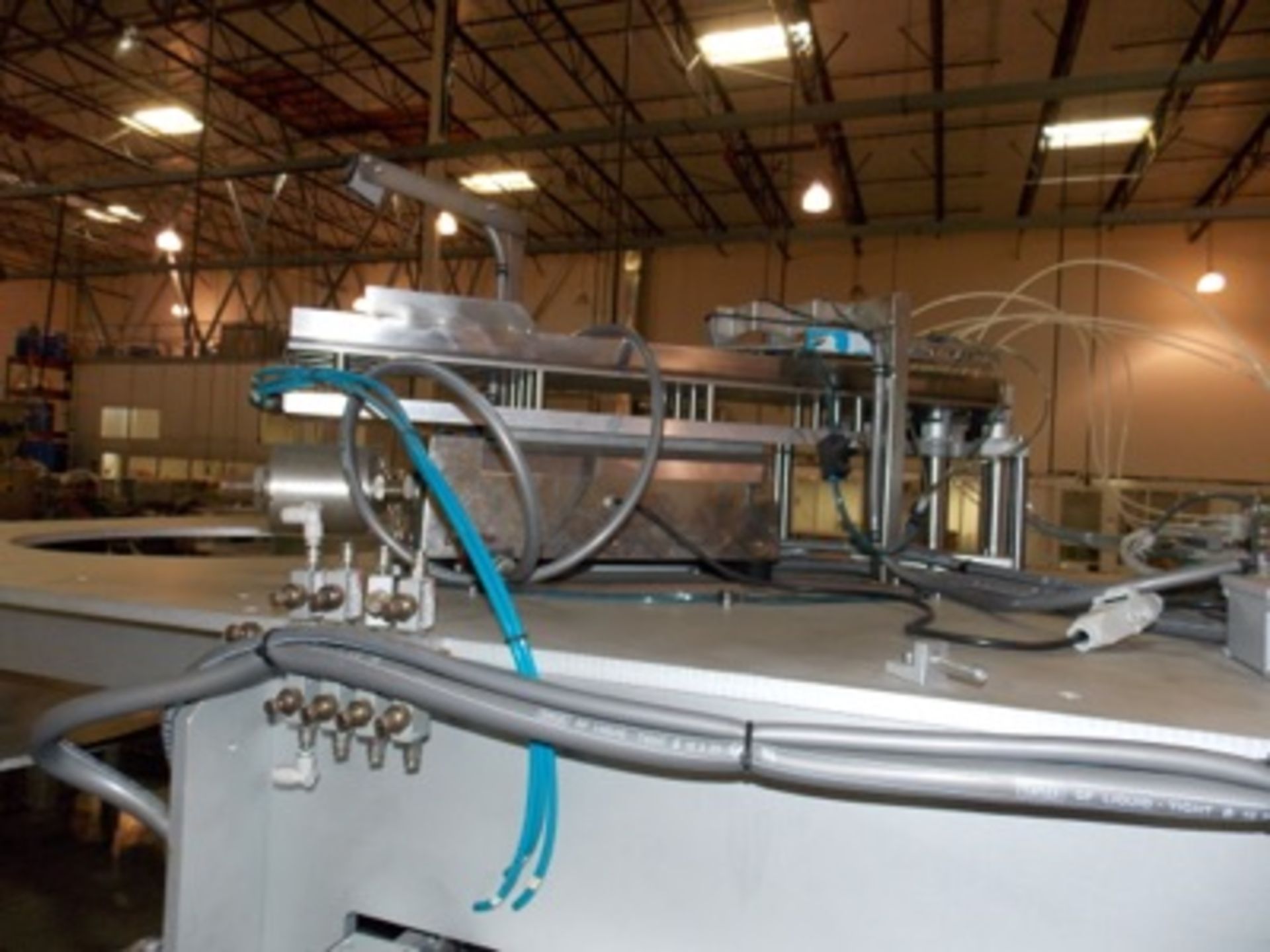 (2000) Schmucker mod. Tube S3L Vertical Form/ Fill/Seal Machine w/ Vibratory Feeder; S/N SCHD3400 - Image 9 of 11