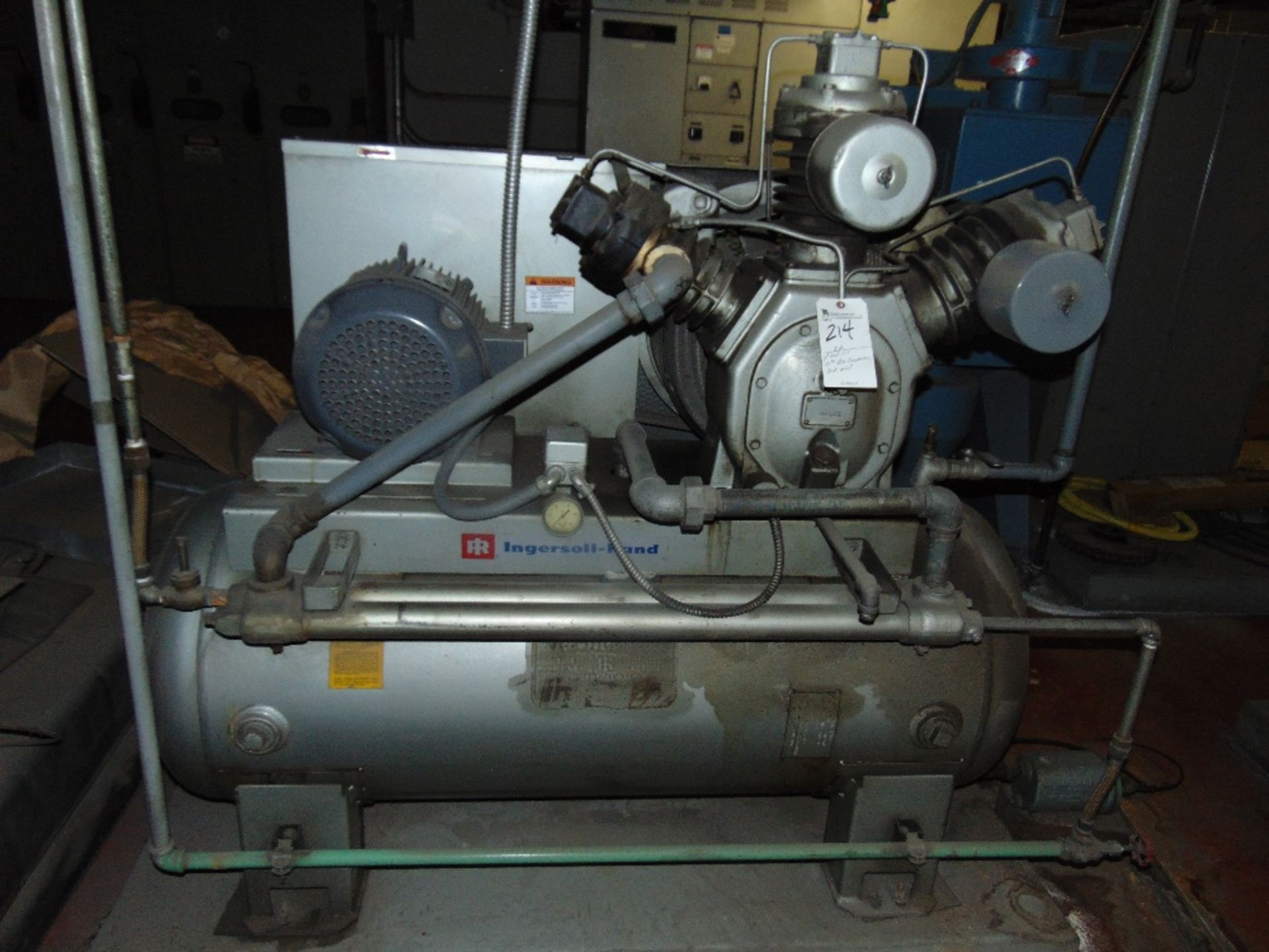 IR mod. 15T, 15hp Air Compressor, Tank-Mtd.