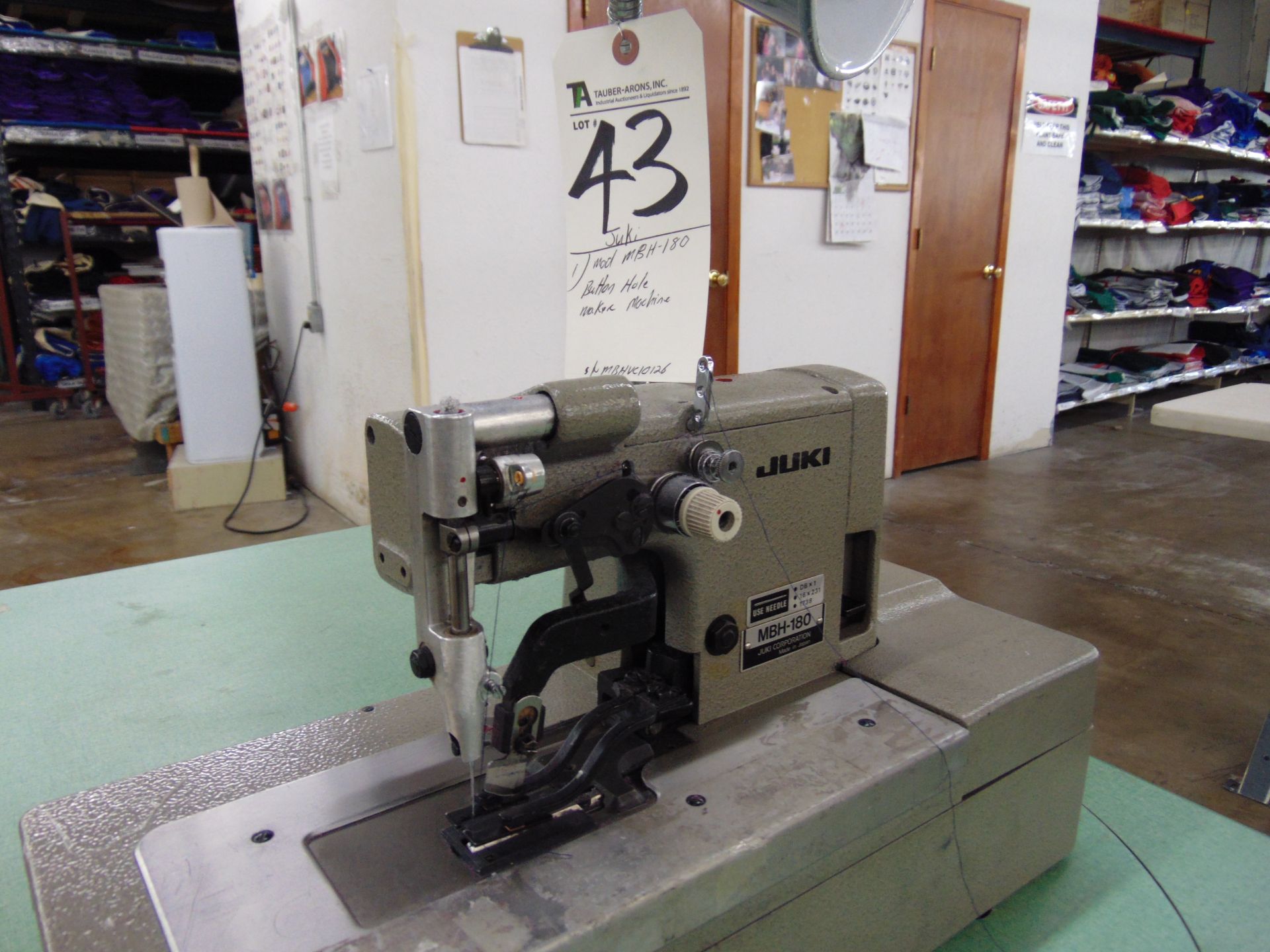 Juki mod, MBH-180 Button Hole Maker Machine - Image 2 of 4