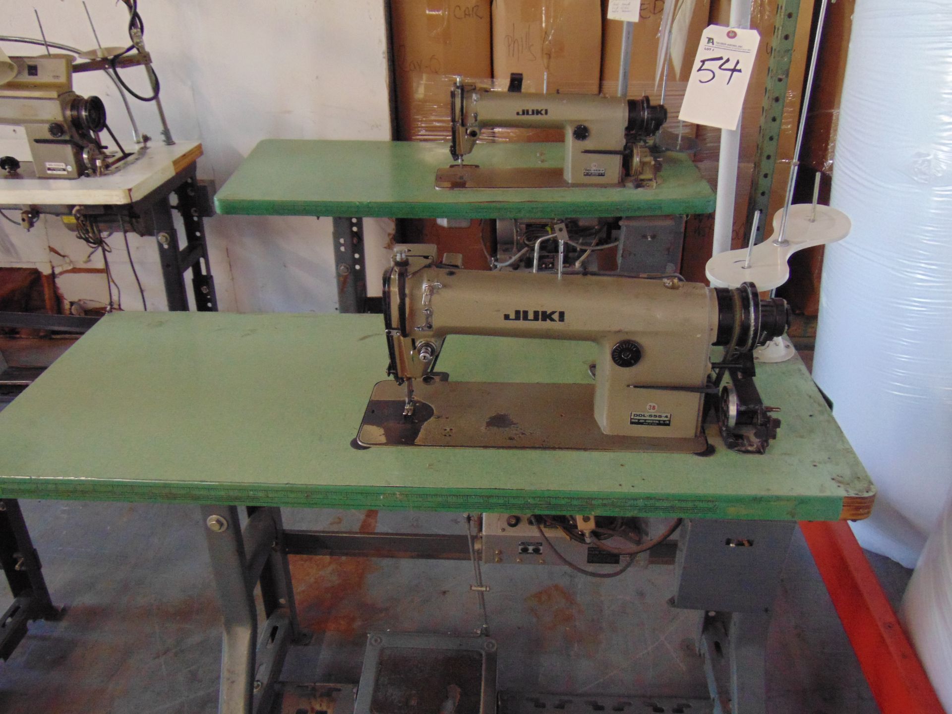 Juki mod. DDL-555-4, Single Needle Lock Stitch